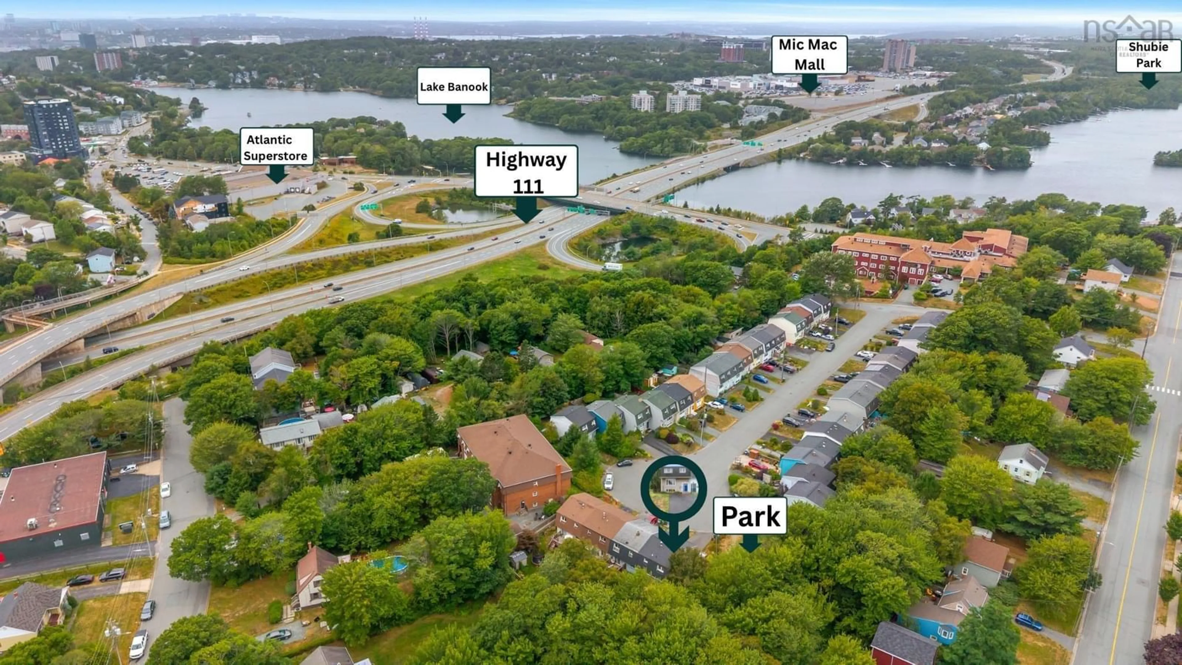 A pic from outside/outdoor area/front of a property/back of a property/a pic from drone, unknown for 33 Bareng Crt, Dartmouth Nova Scotia B2X 2X3