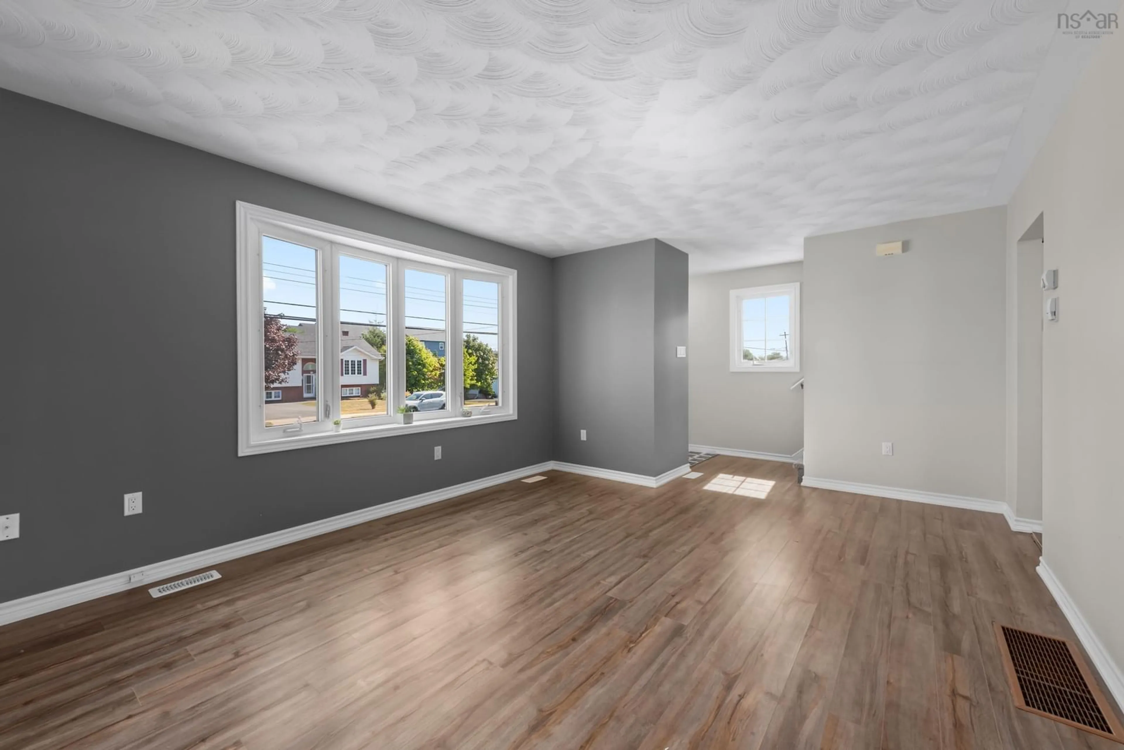 A pic of a room for 337 Astral Dr, Cole Harbour Nova Scotia B2V 1P4