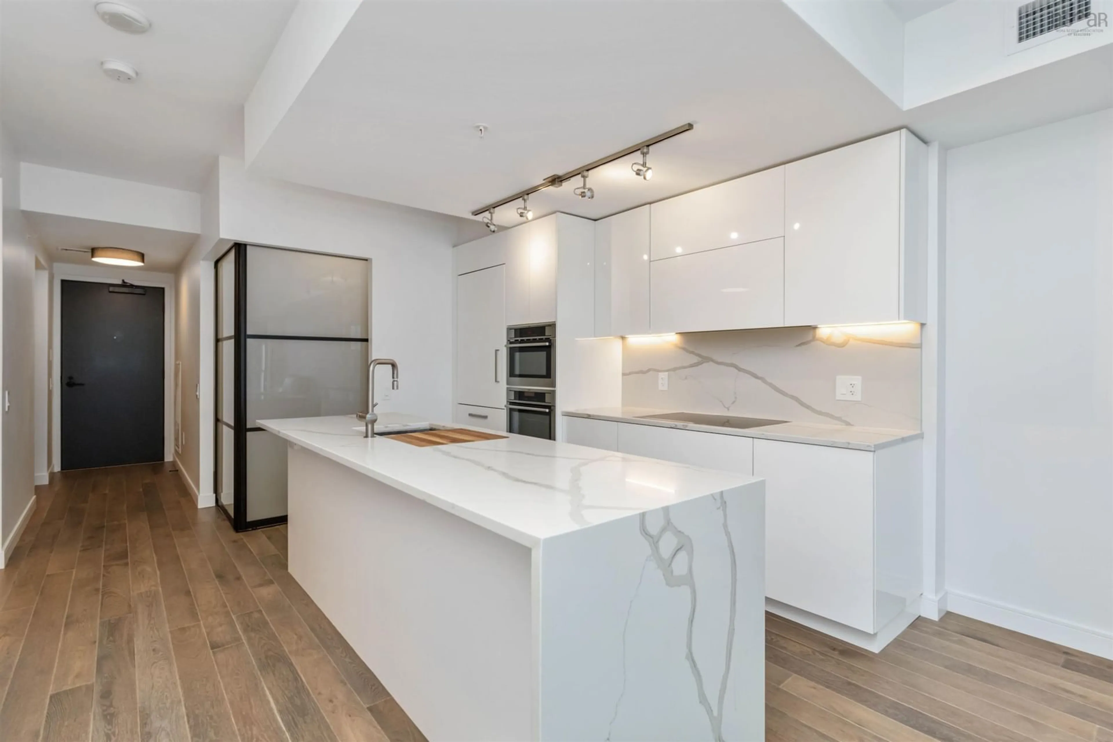 Contemporary kitchen, unknown for 1650 Granville St #1601, Halifax Nova Scotia B3J 0E1