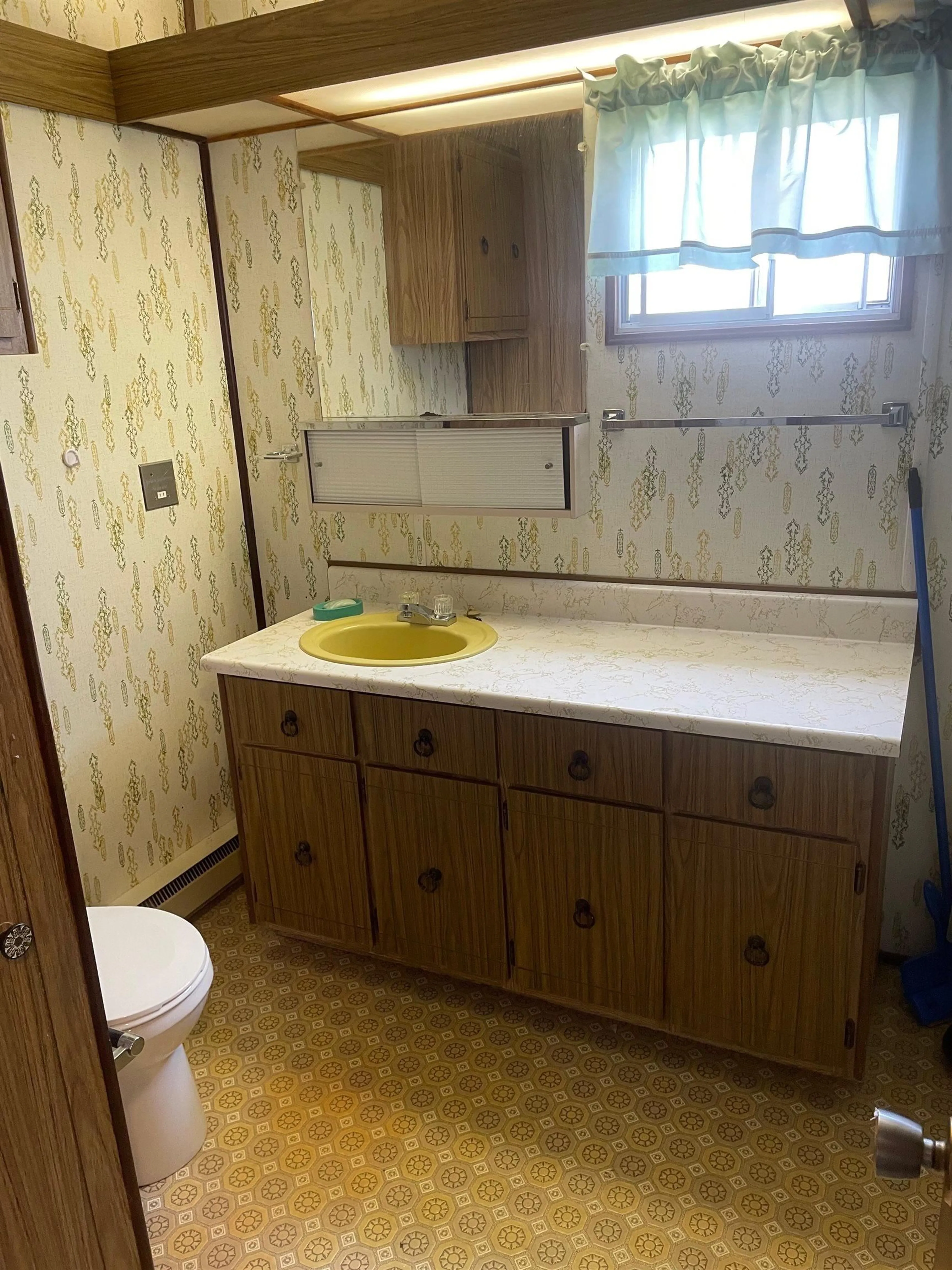 Standard bathroom, unknown for 20 5824 Rd, Riverton Nova Scotia B0K 1S0