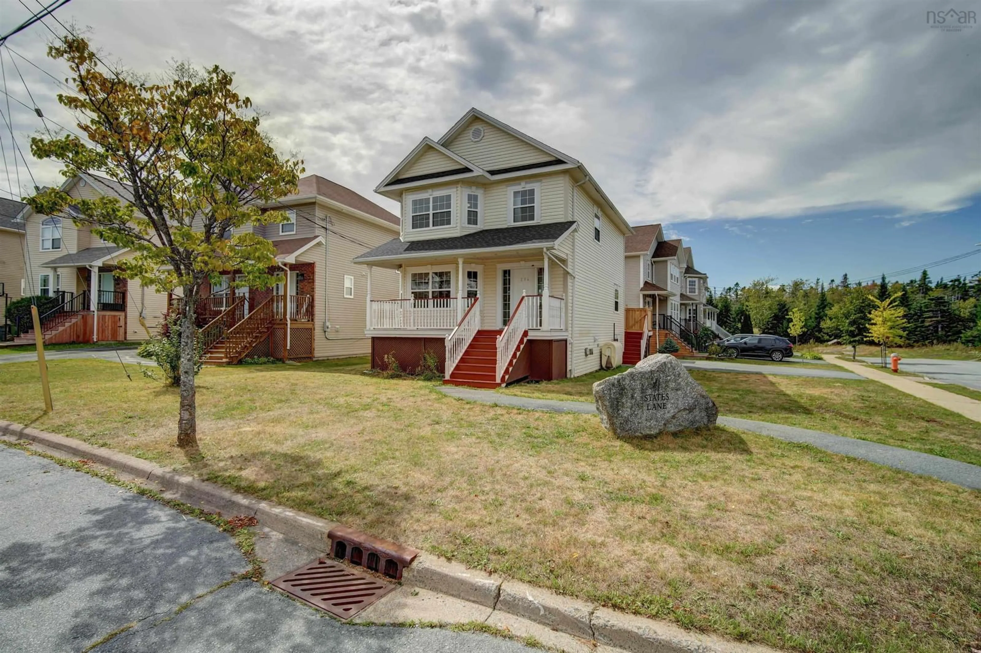 A pic from outside/outdoor area/front of a property/back of a property/a pic from drone, street for 274 States Lane, Beechville Nova Scotia B3T 2J4