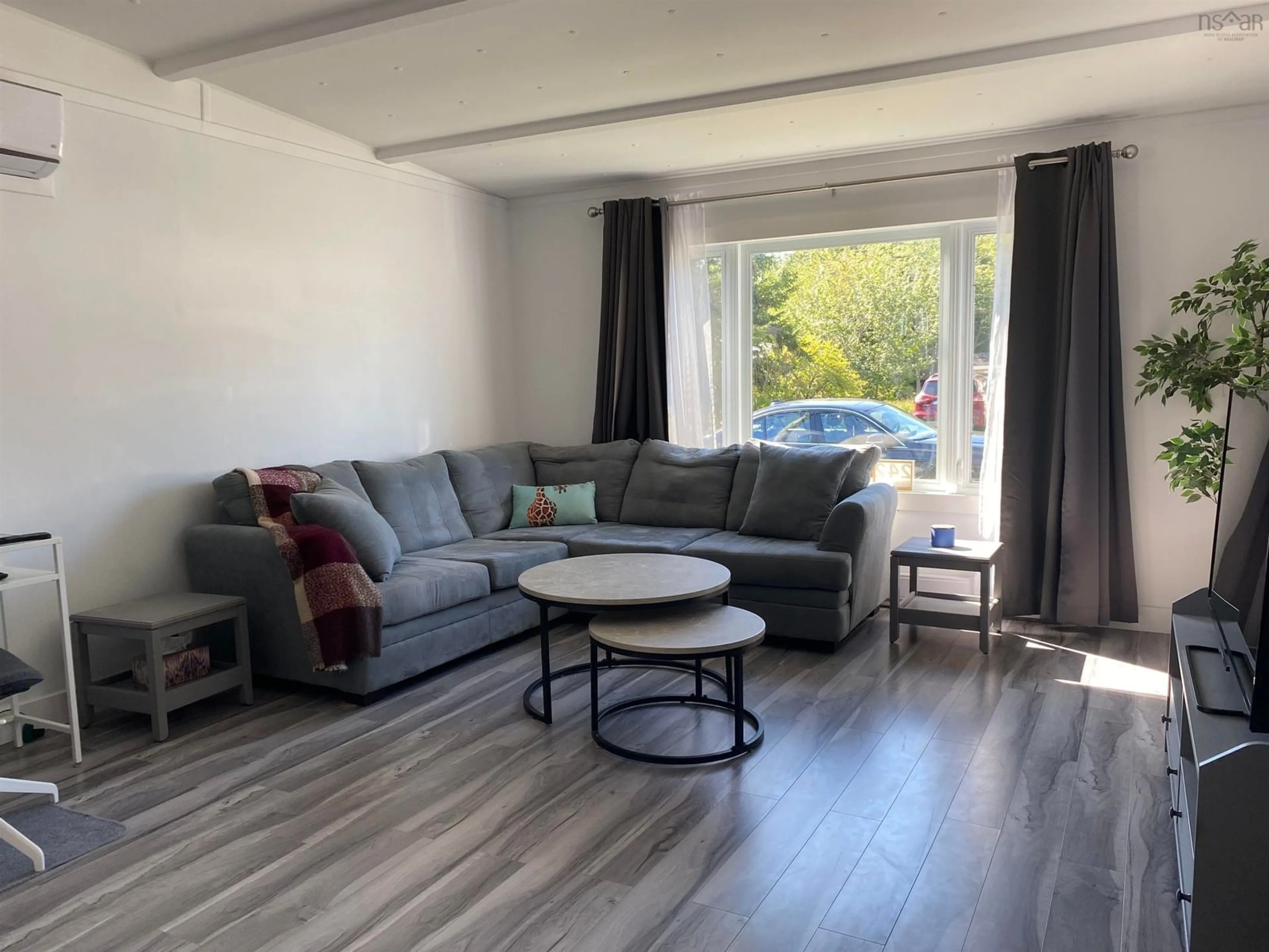 Living room with furniture, unknown for 242 Circle Dr, Lake Echo Nova Scotia B3E 1C2