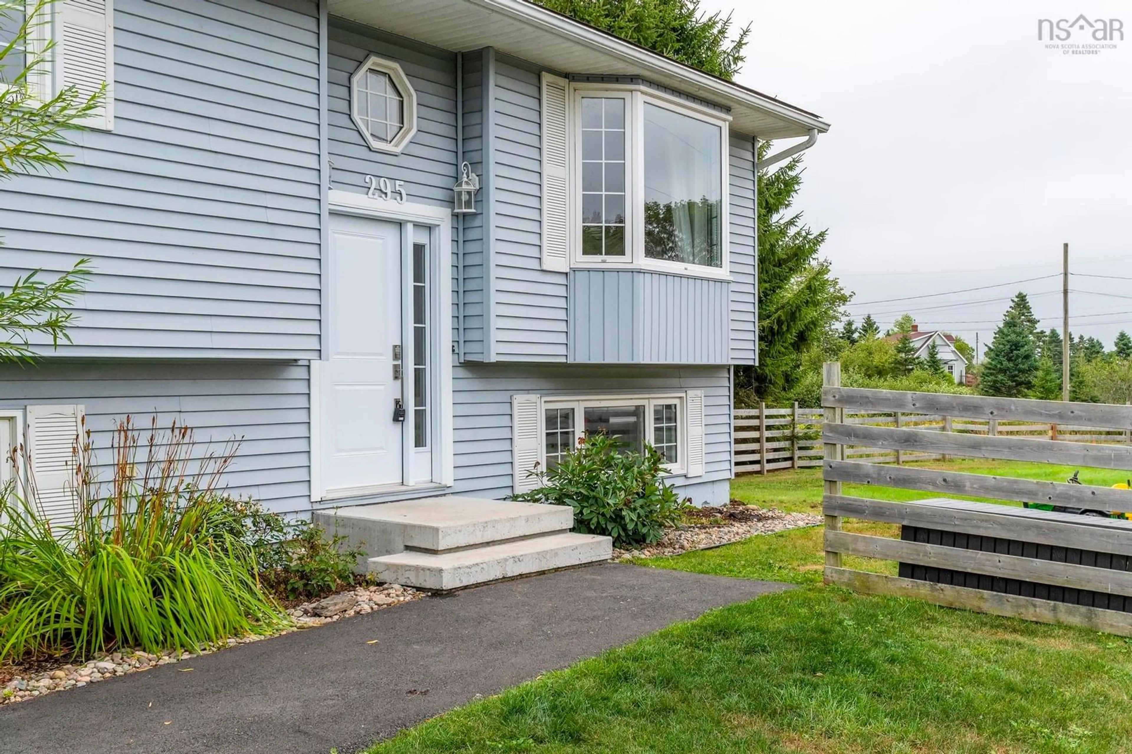 Home with vinyl exterior material, unknown for 295 Petain Station Rd, West Chezzetcook Nova Scotia B0J 2L0