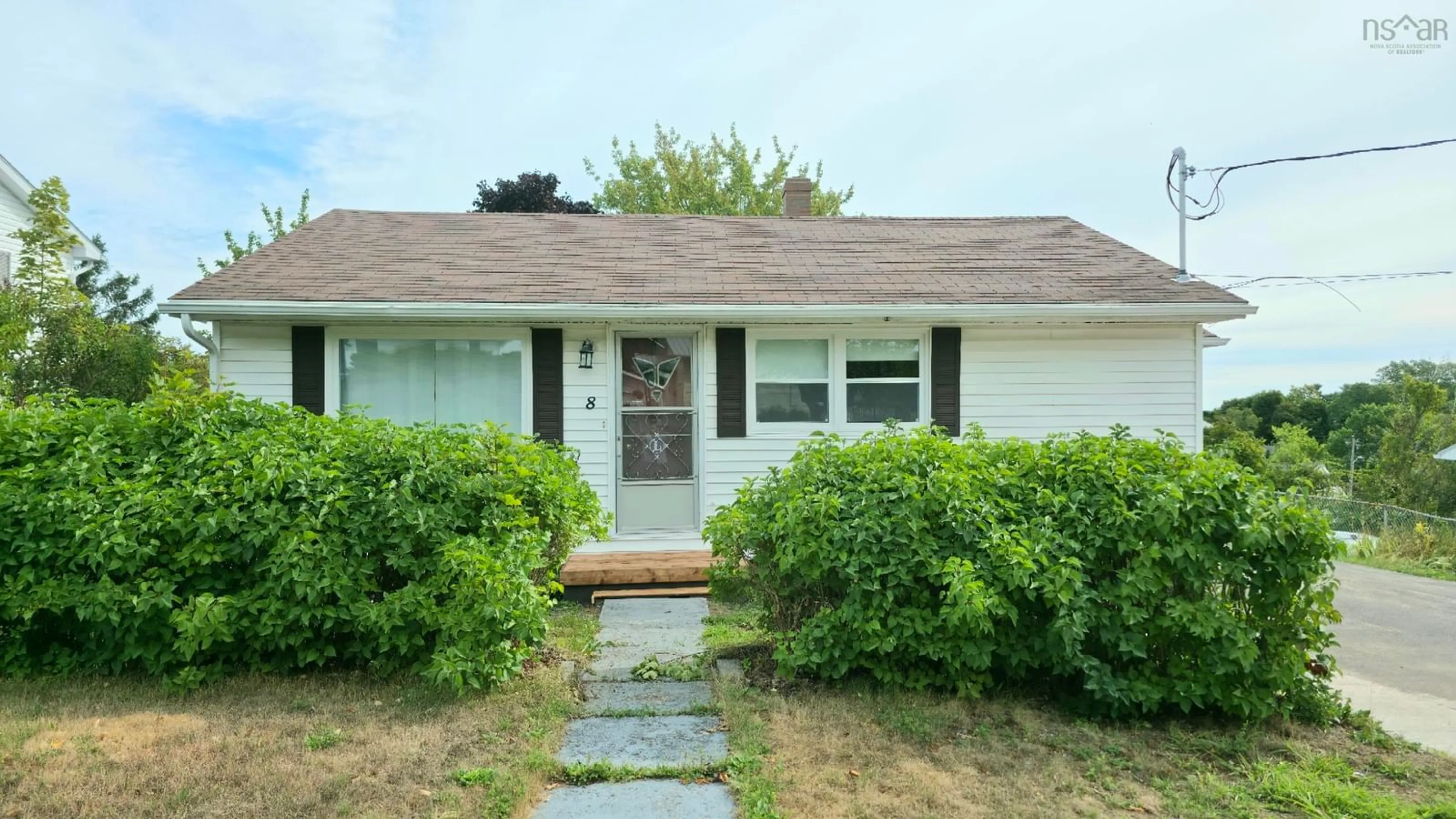 Home with vinyl exterior material, street for 8 Hillside Dr, Antigonish Nova Scotia B2G 1H4