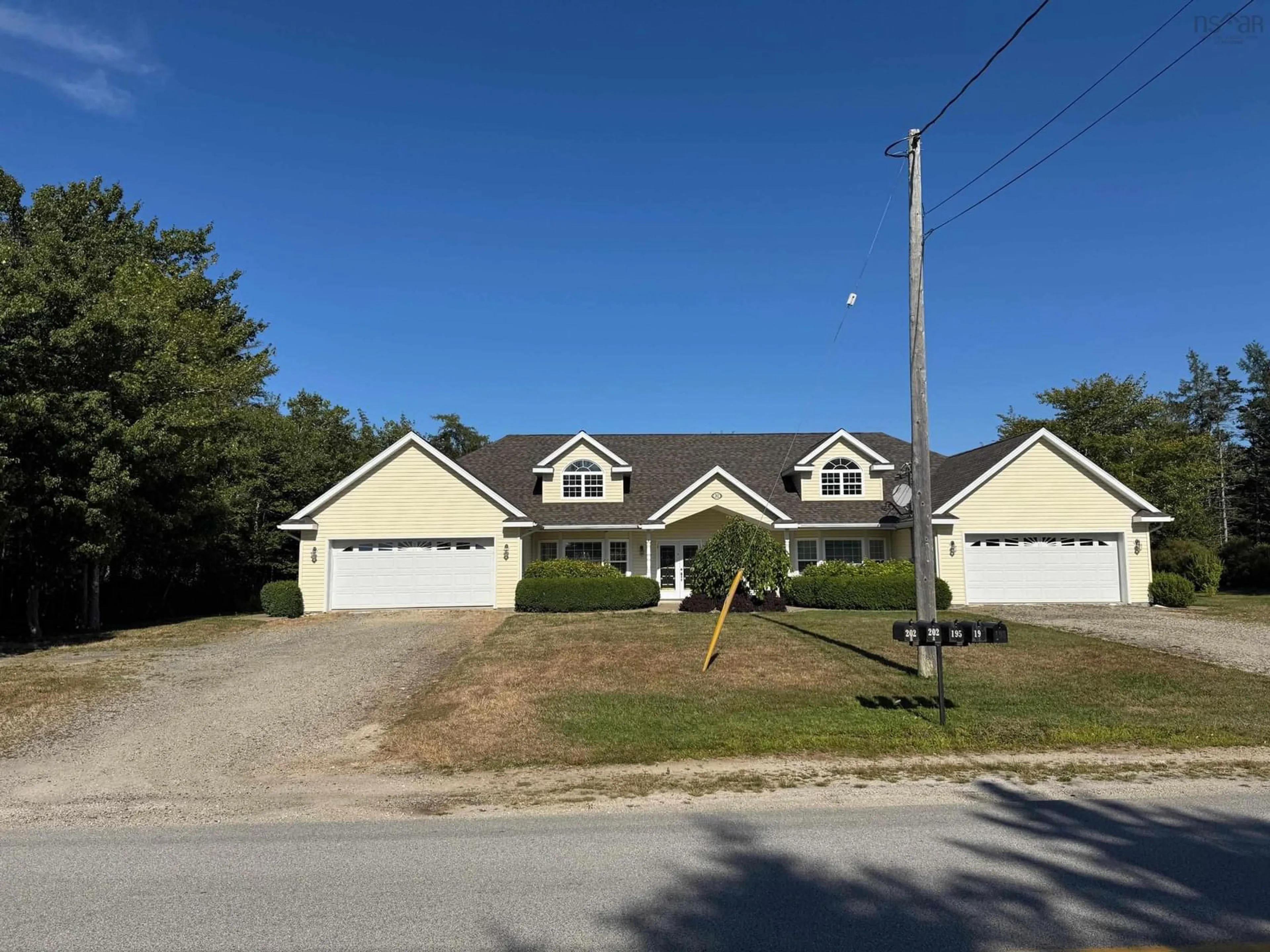 A pic from outside/outdoor area/front of a property/back of a property/a pic from drone, street for 202 Mood Rd, Summerville Nova Scotia B5A 5J4