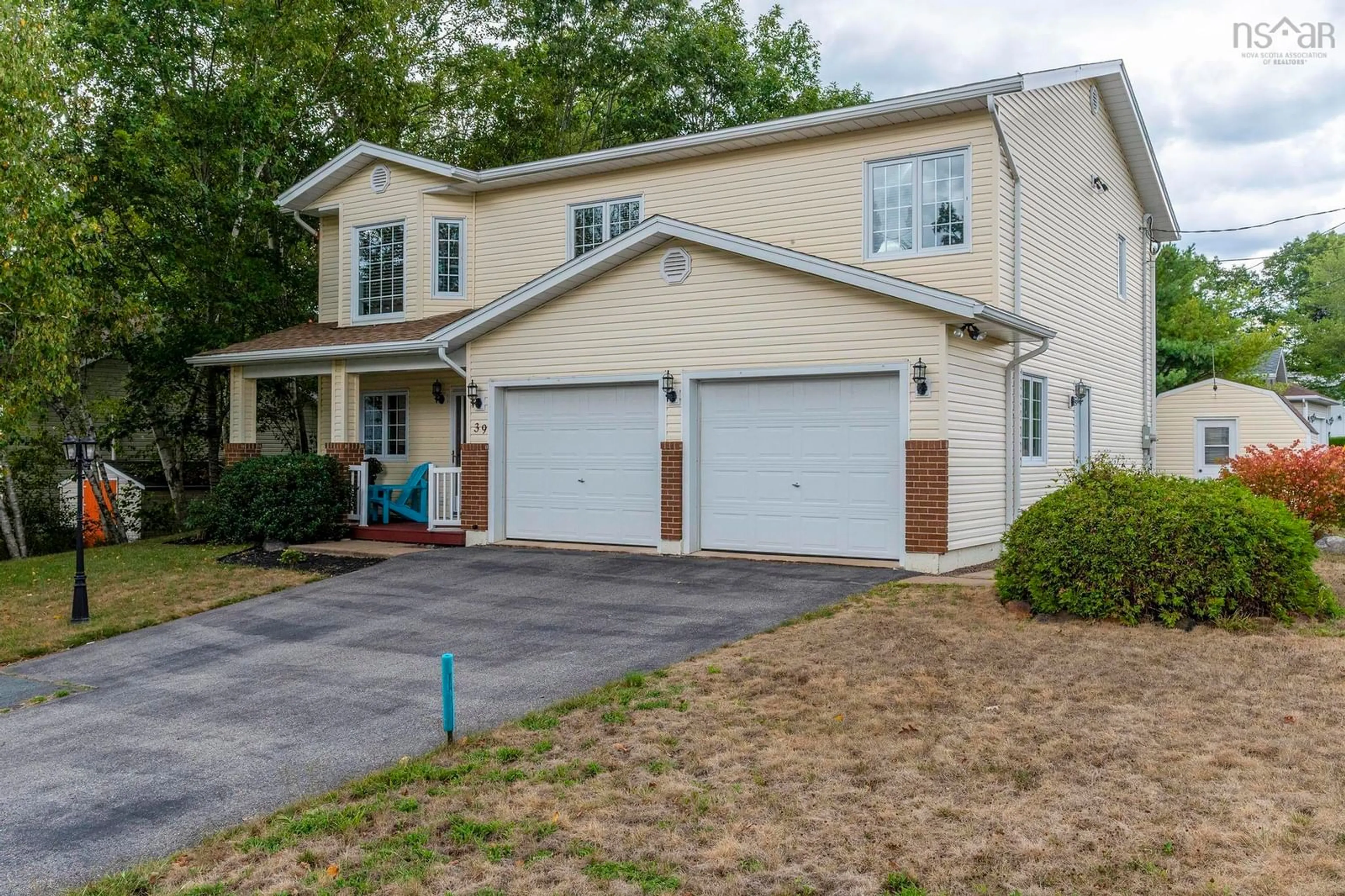 Home with vinyl exterior material, street for 39 Ridgecrest Drive, Bridgewater Nova Scotia B4V 3V8