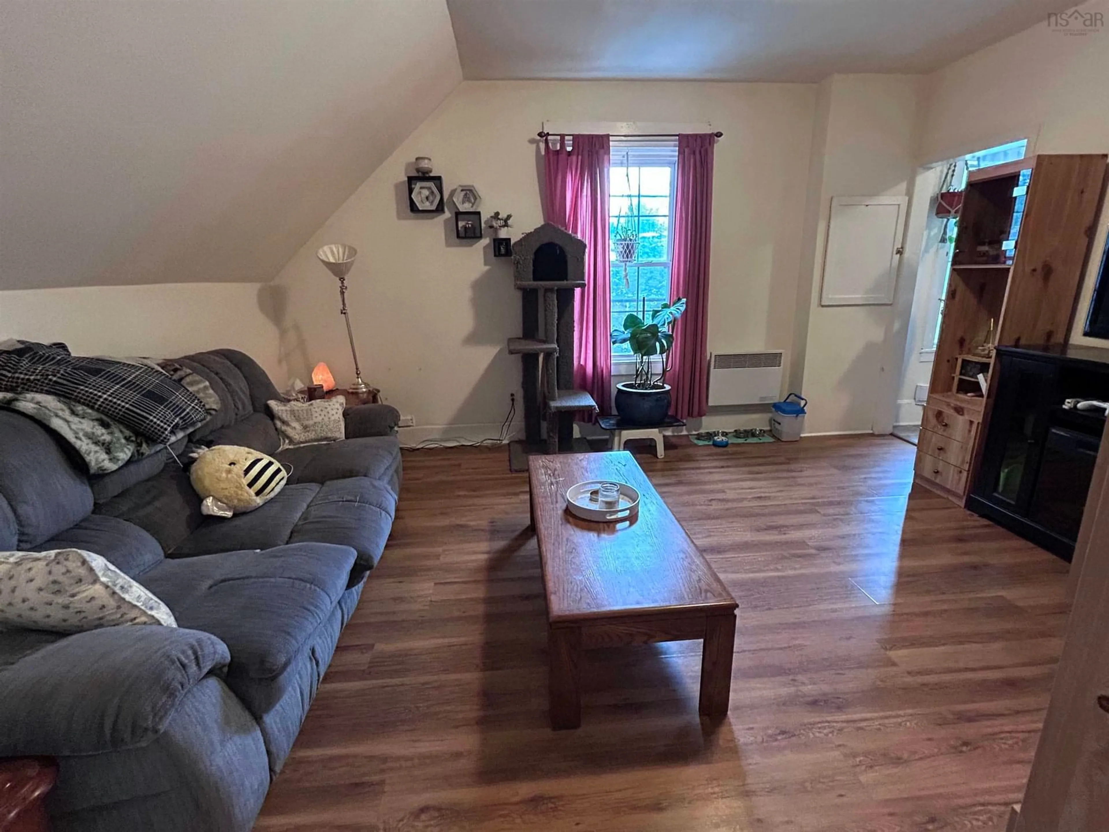 A pic of a room for 13-15 Main Street, Hantsport Nova Scotia B0P 1P0