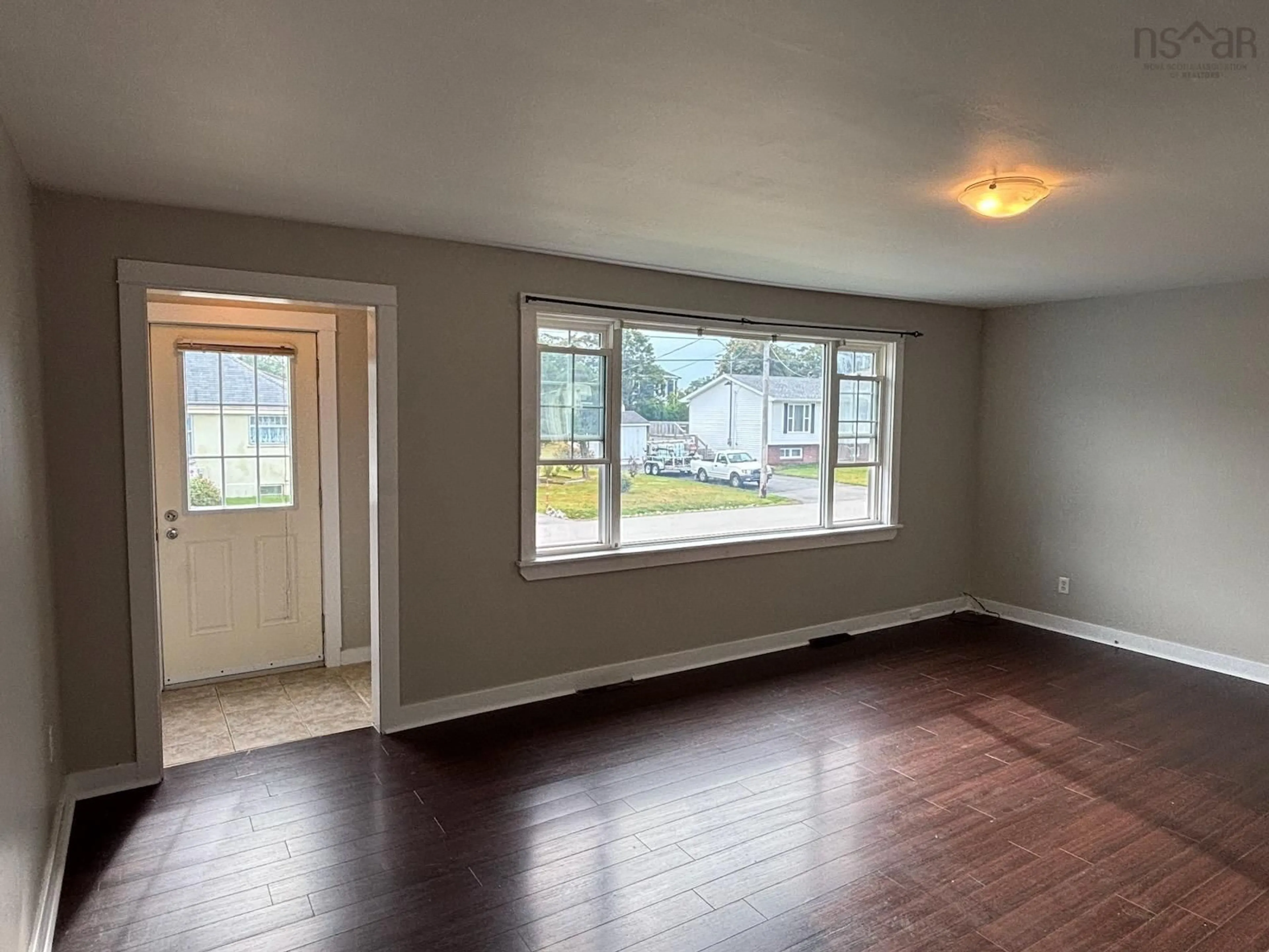 A pic of a room for 42 Green St, Yarmouth Nova Scotia B5A 1Z2