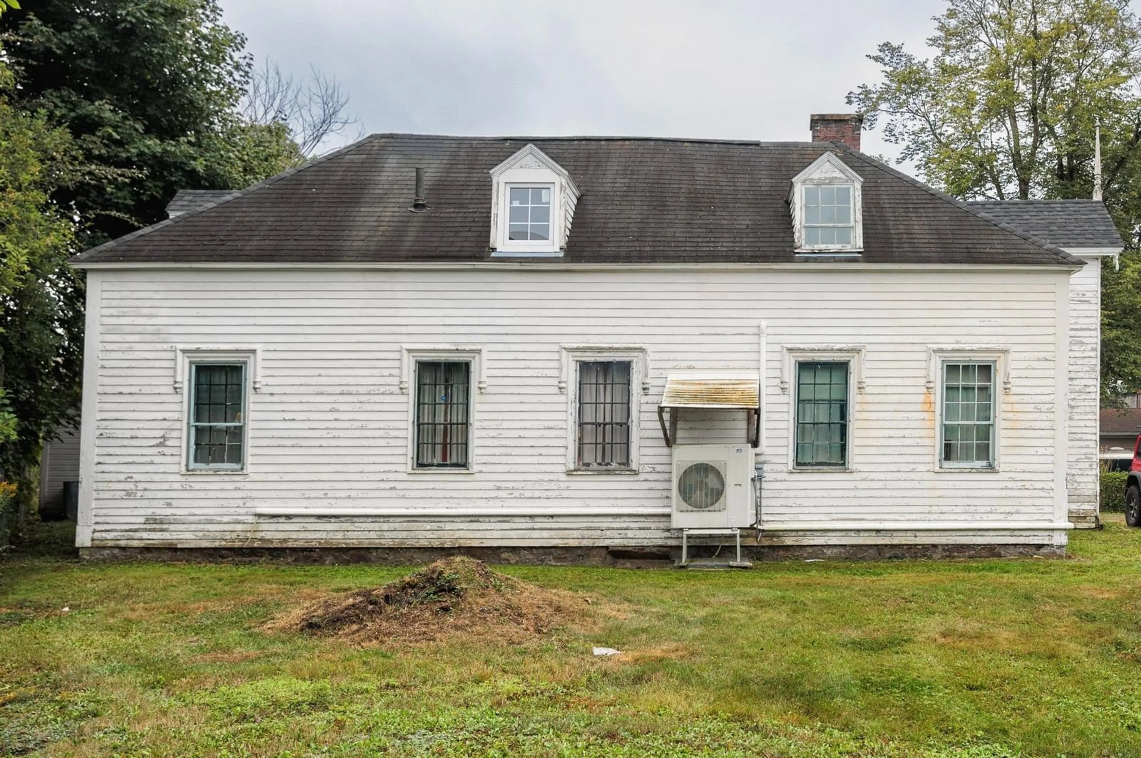 Unknown for 29 Willow St, Truro Nova Scotia B2N 4Z5