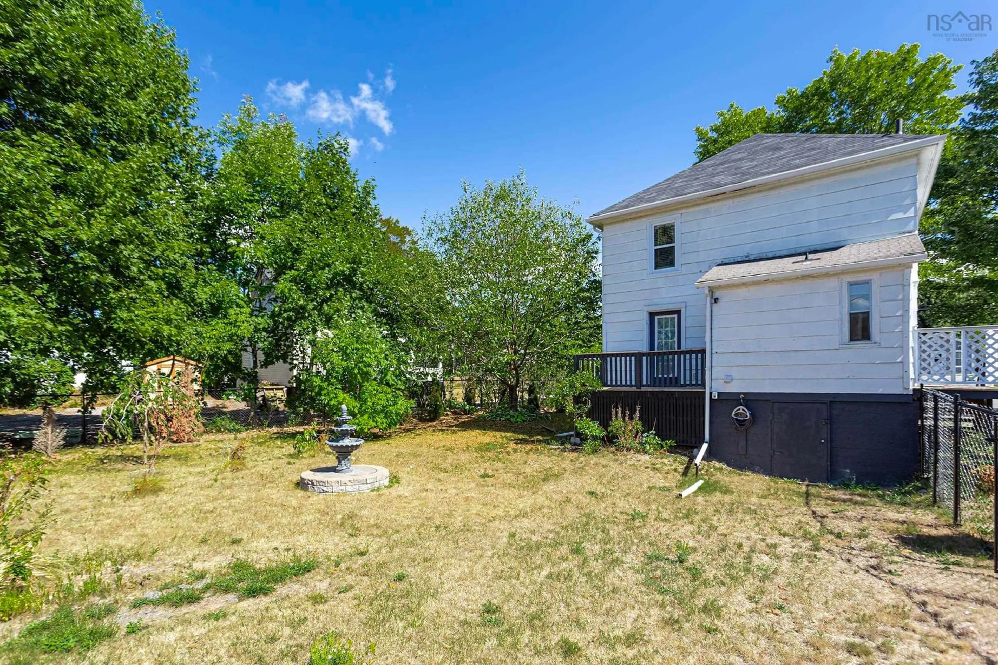 A pic from outside/outdoor area/front of a property/back of a property/a pic from drone, street for 414 Aldershot Rd, Kentville Nova Scotia B4N 3A1