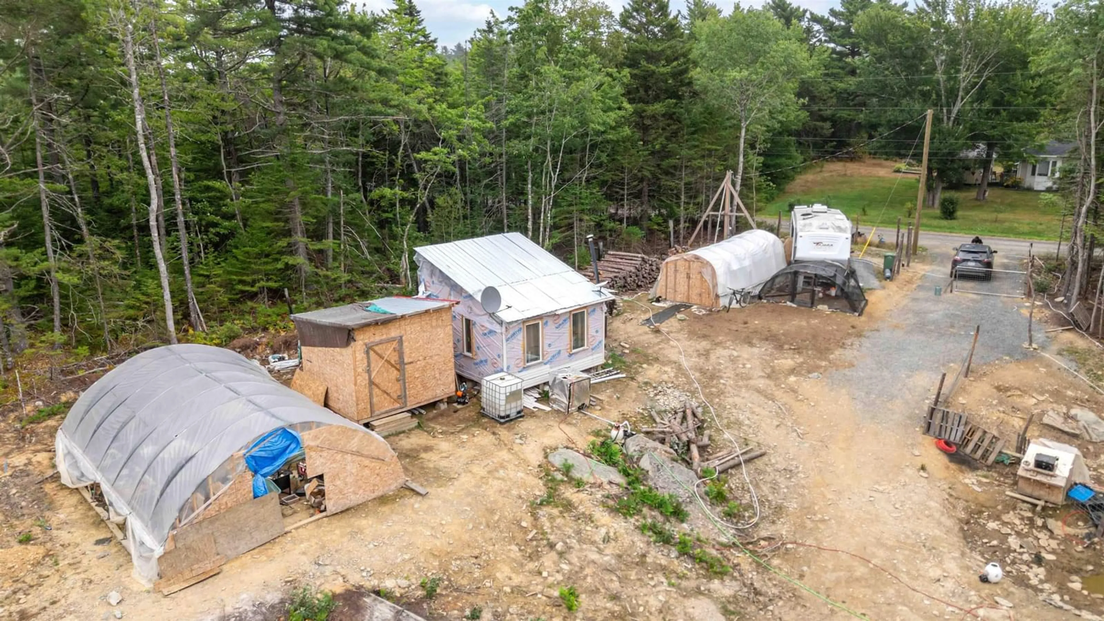 A pic from outside/outdoor area/front of a property/back of a property/a pic from drone, unknown for 100 Llewellyn Loop Rd, Middlewood Nova Scotia B4V 6L4