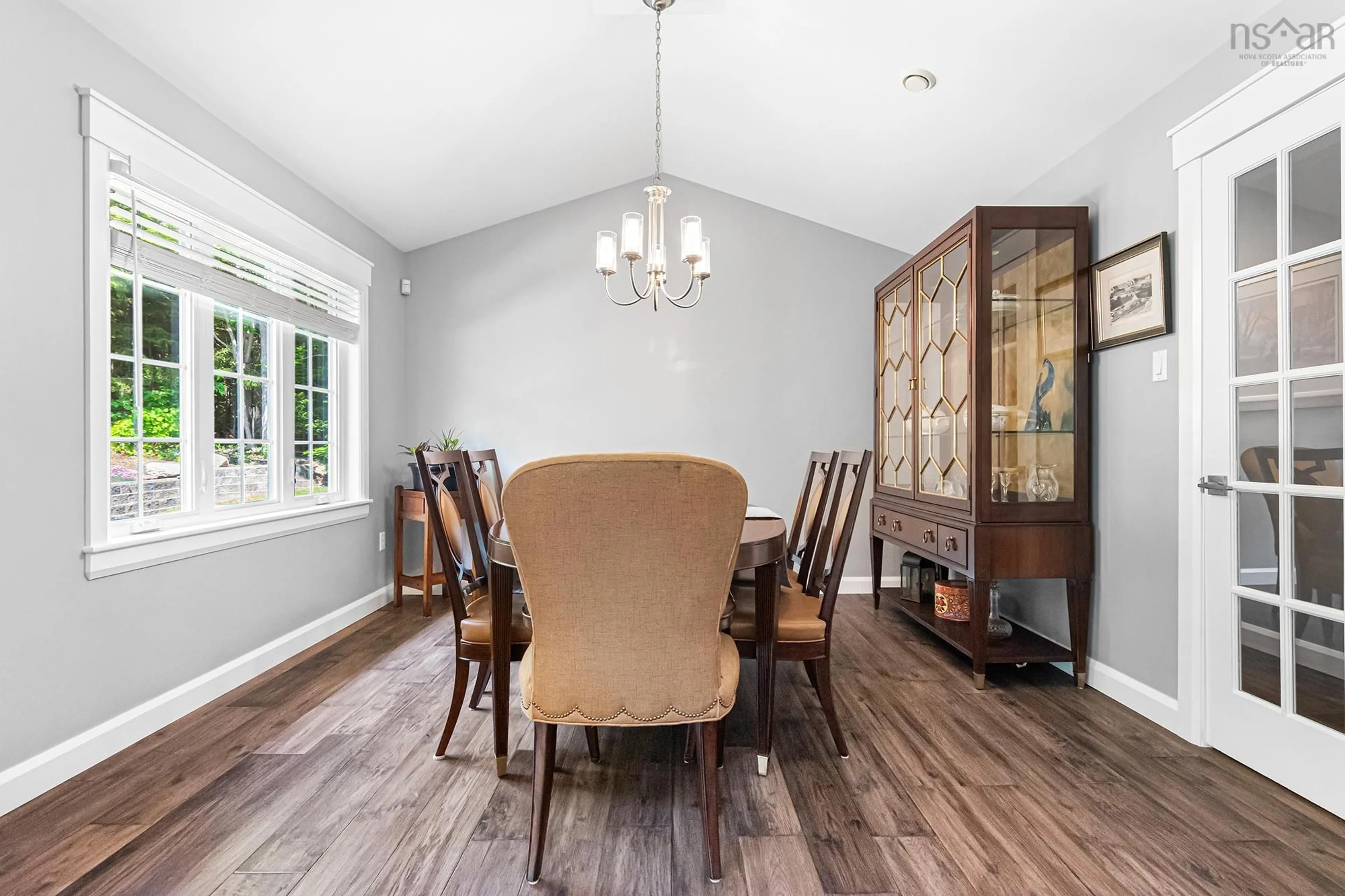 Dining room, wood/laminate floor for 27 Stone Gate Crt, Dartmouth Nova Scotia B2X 3T2