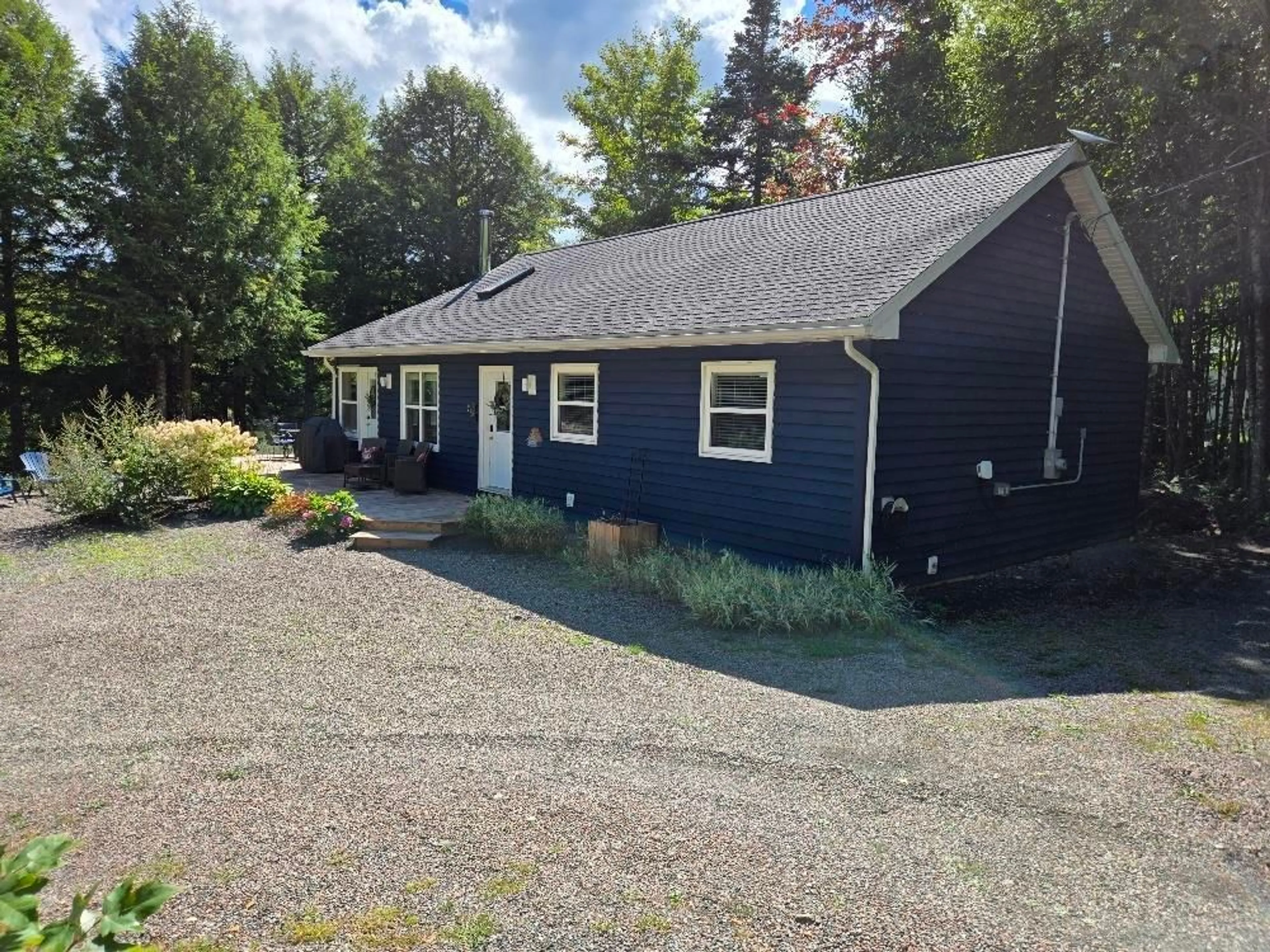 A pic from outside/outdoor area/front of a property/back of a property/a pic from drone, street for 76 Duncan Drive, Upper Kemptown Nova Scotia B0K 1V0
