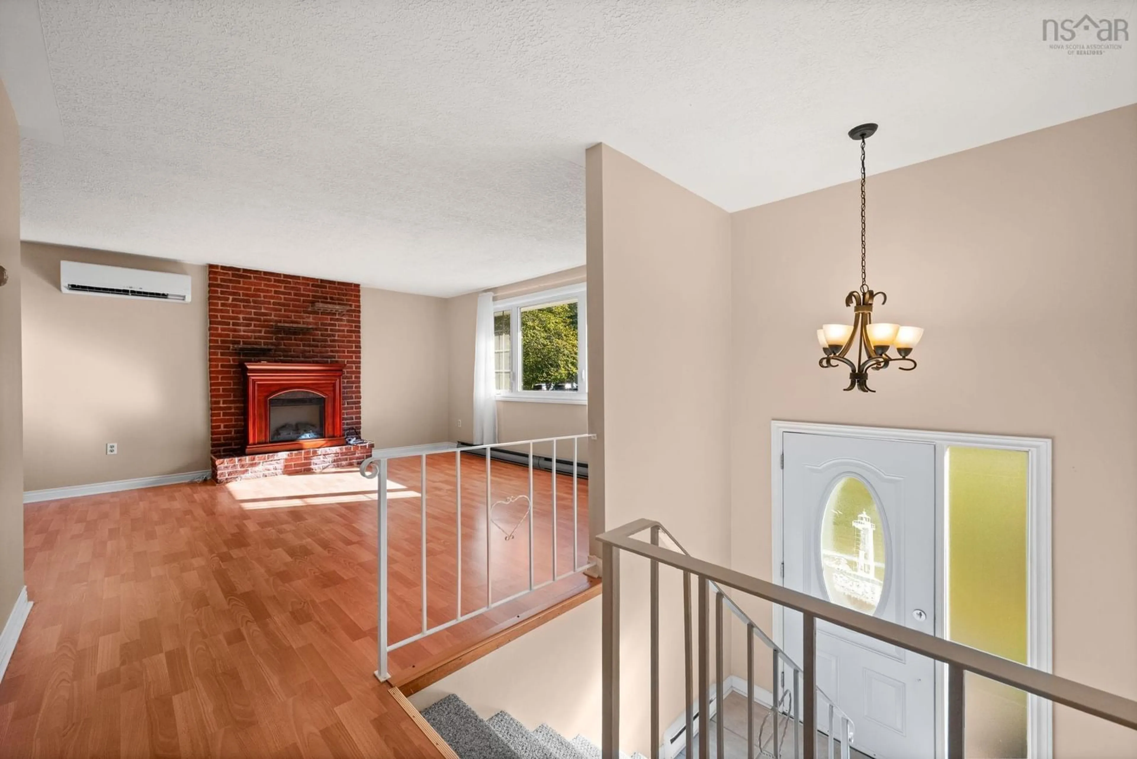 Indoor foyer for 134 Beech Hill Dr, Lake Echo Nova Scotia B3E 1A7