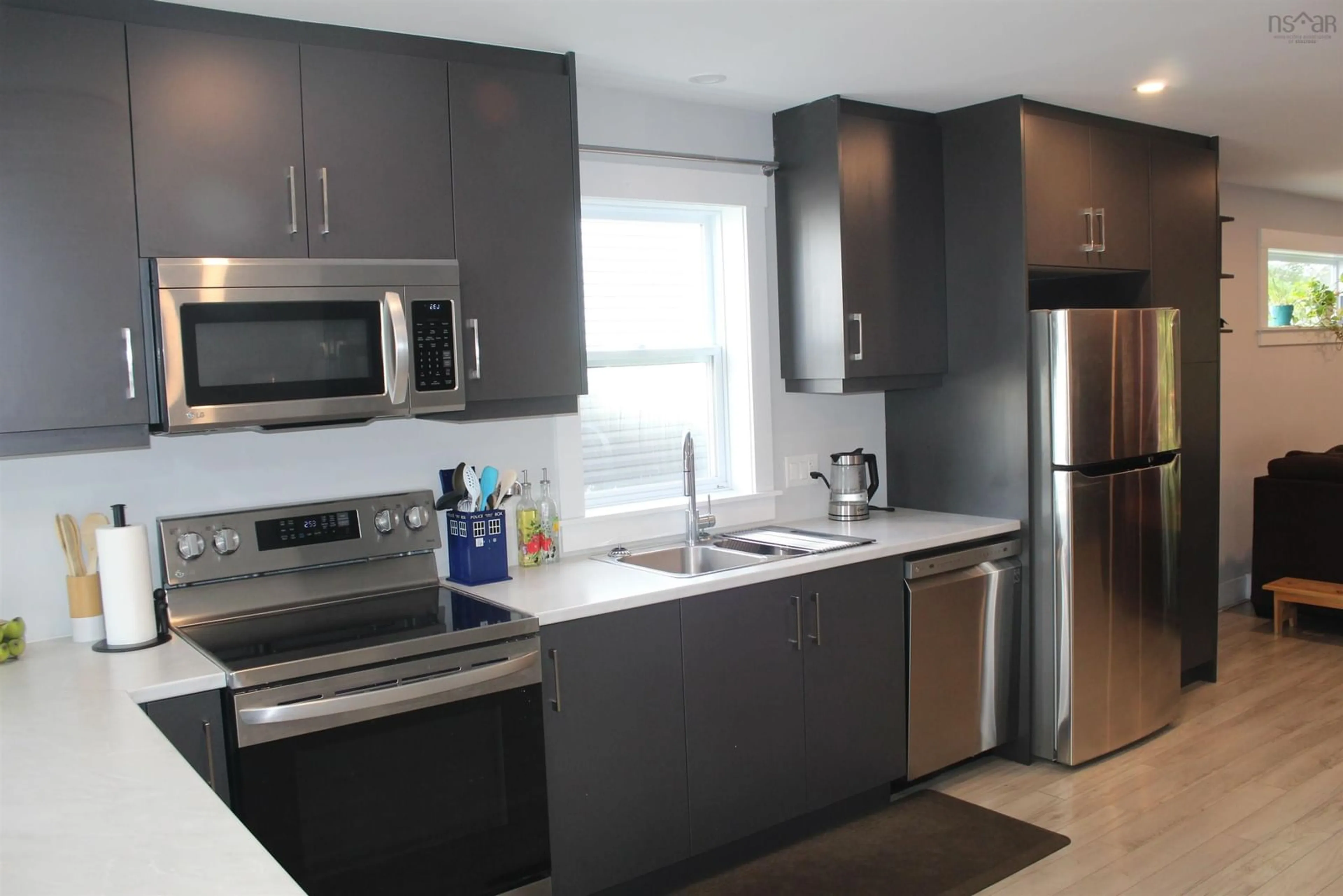 Standard kitchen, unknown for 20 Trout Run, Halifax Nova Scotia B3R 0C4