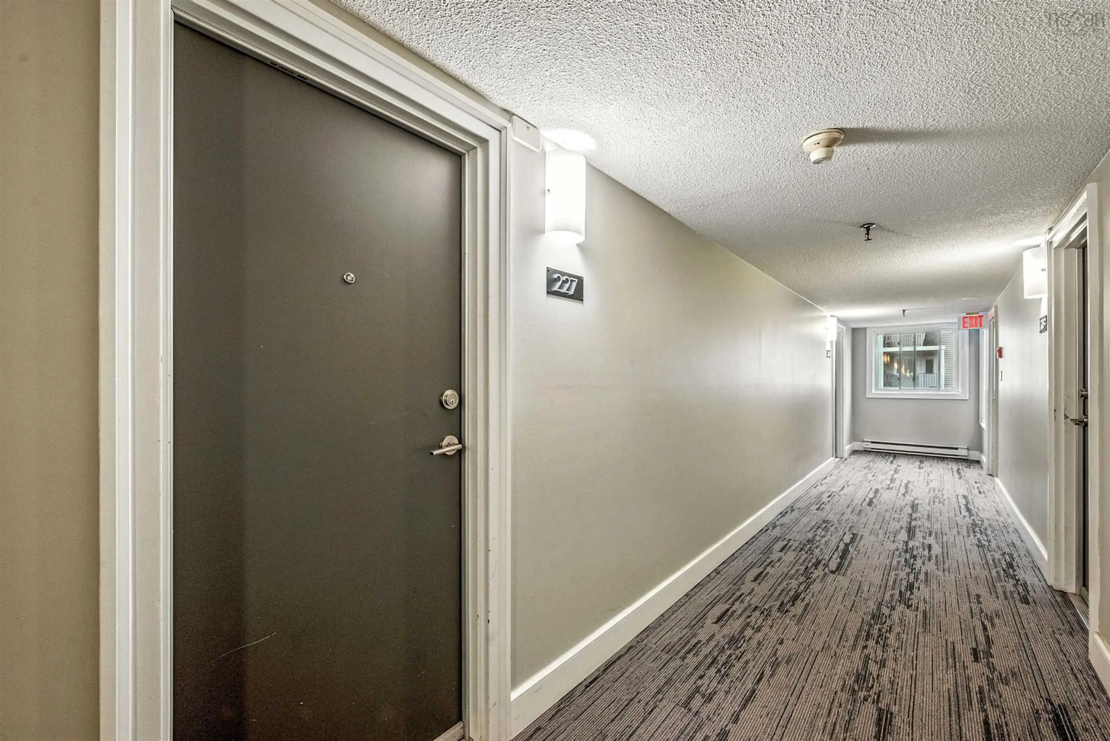 Indoor foyer for 2070 Quingate Pl #227, Halifax Nova Scotia B3L 4S1