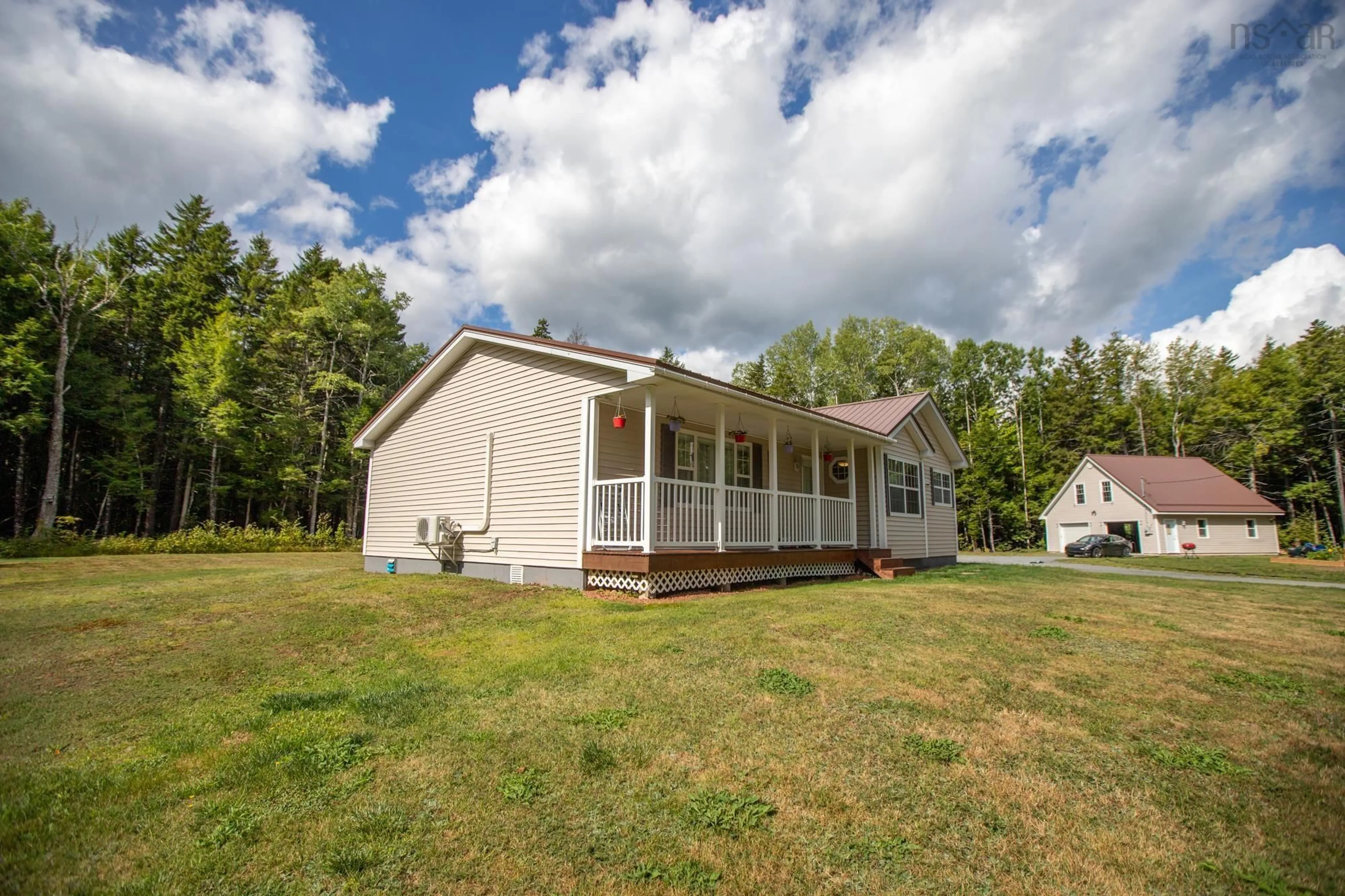 Home with vinyl exterior material, unknown for 160 Silver Leaf Drive, Kinsac, Ns Dr, Kinsac Nova Scotia B4G 1G5
