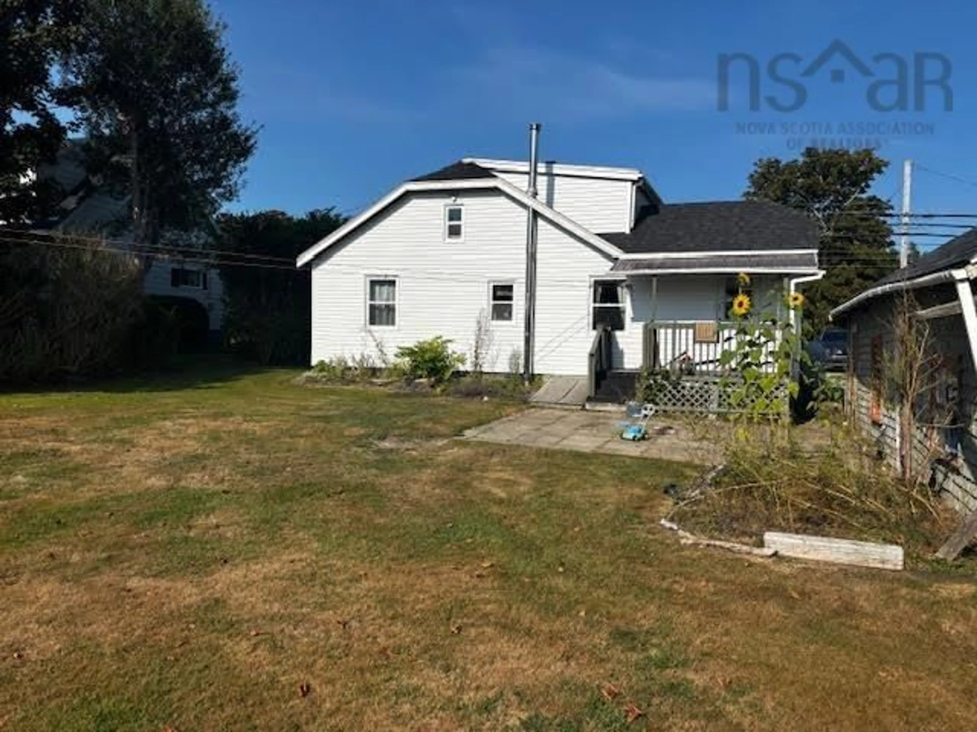 A pic from outside/outdoor area/front of a property/back of a property/a pic from drone, building for 672 Highway 1, Hebron Nova Scotia B5A 5A3