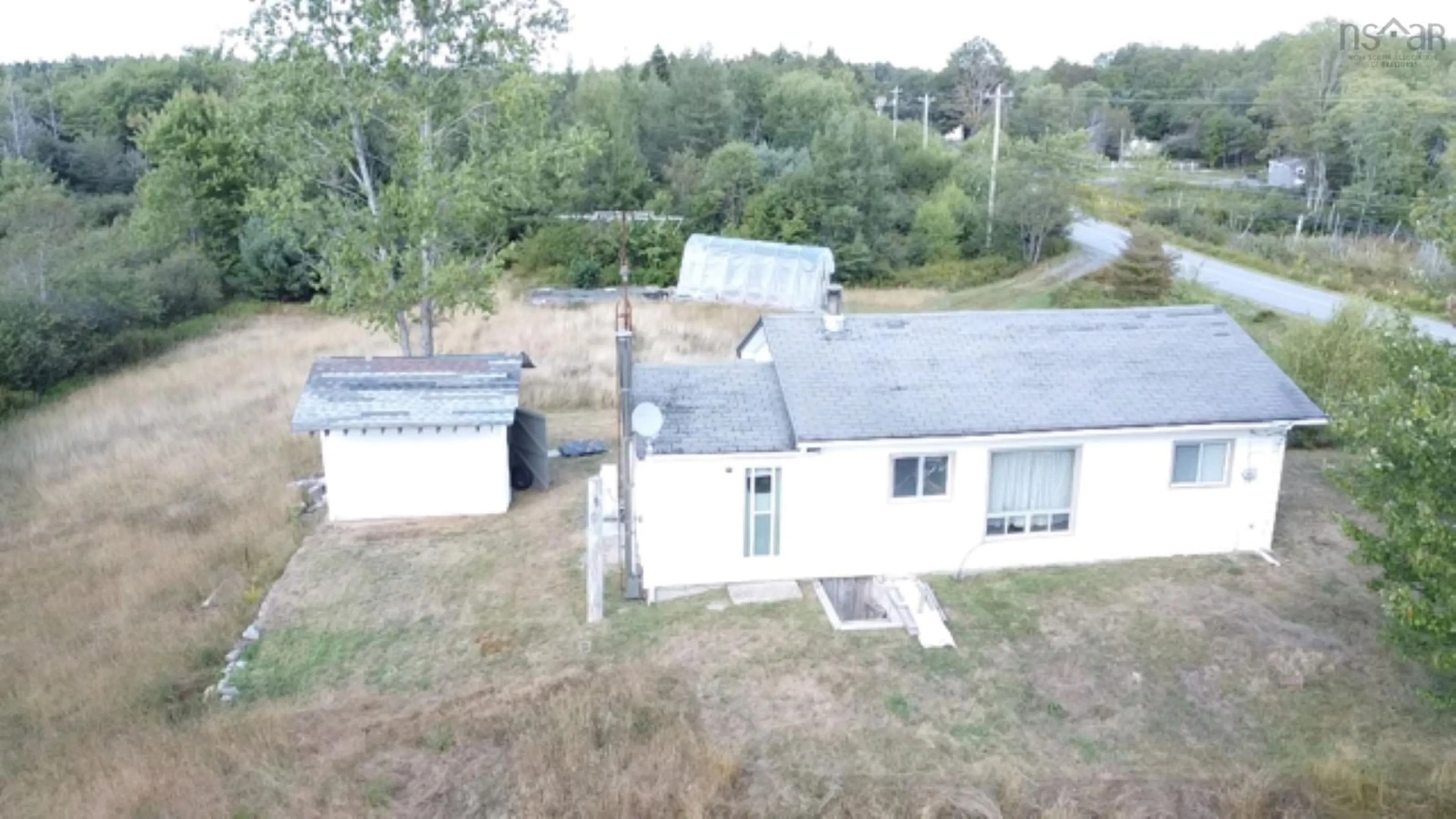 A pic from outside/outdoor area/front of a property/back of a property/a pic from drone, building for 308 Middlewood Diversion, Middlewood Nova Scotia B4V 6L8