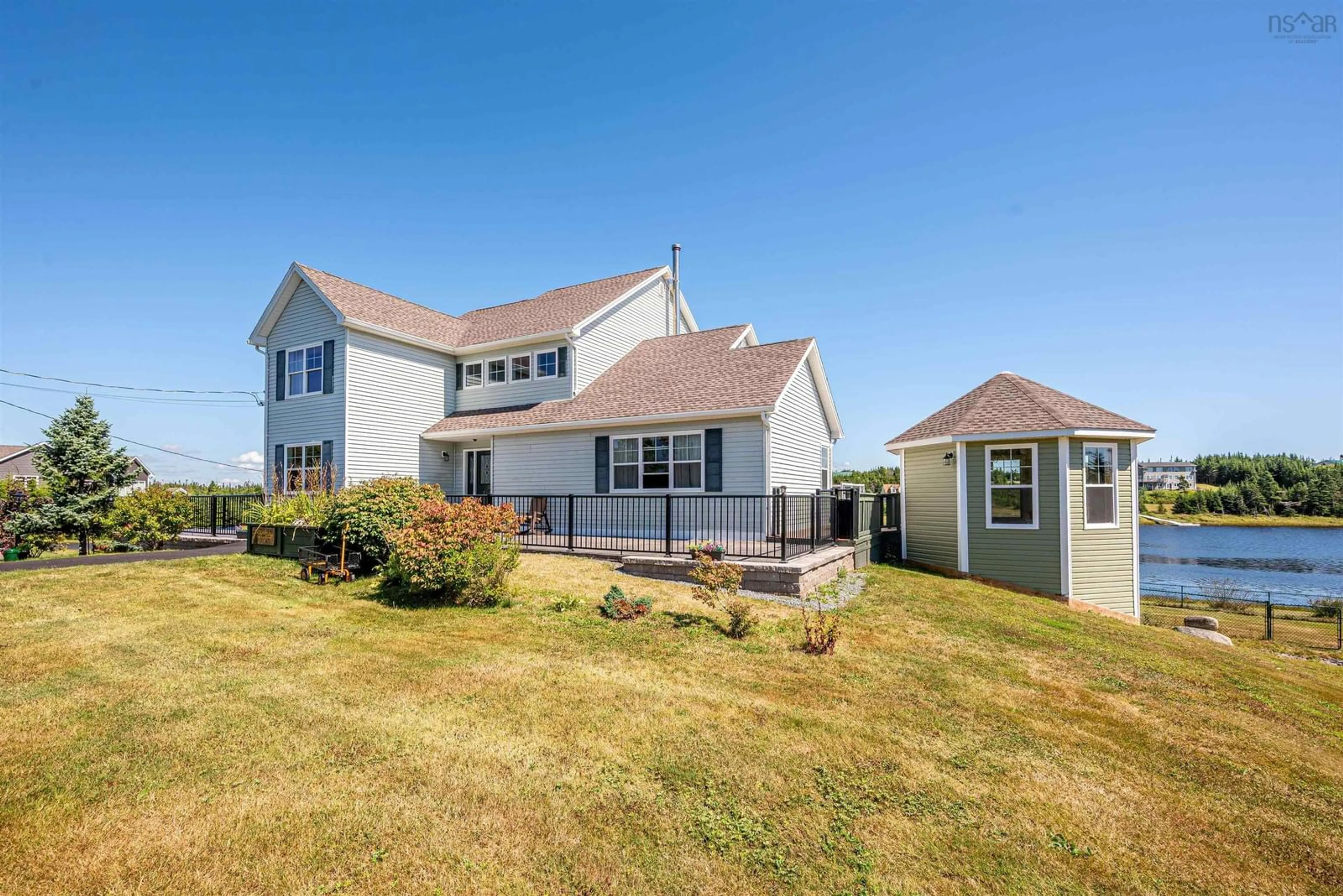 A pic from outside/outdoor area/front of a property/back of a property/a pic from drone, water/lake/river/ocean view for 118 Spruce Crt, Three Fathom Harbour Nova Scotia B0J 2L0
