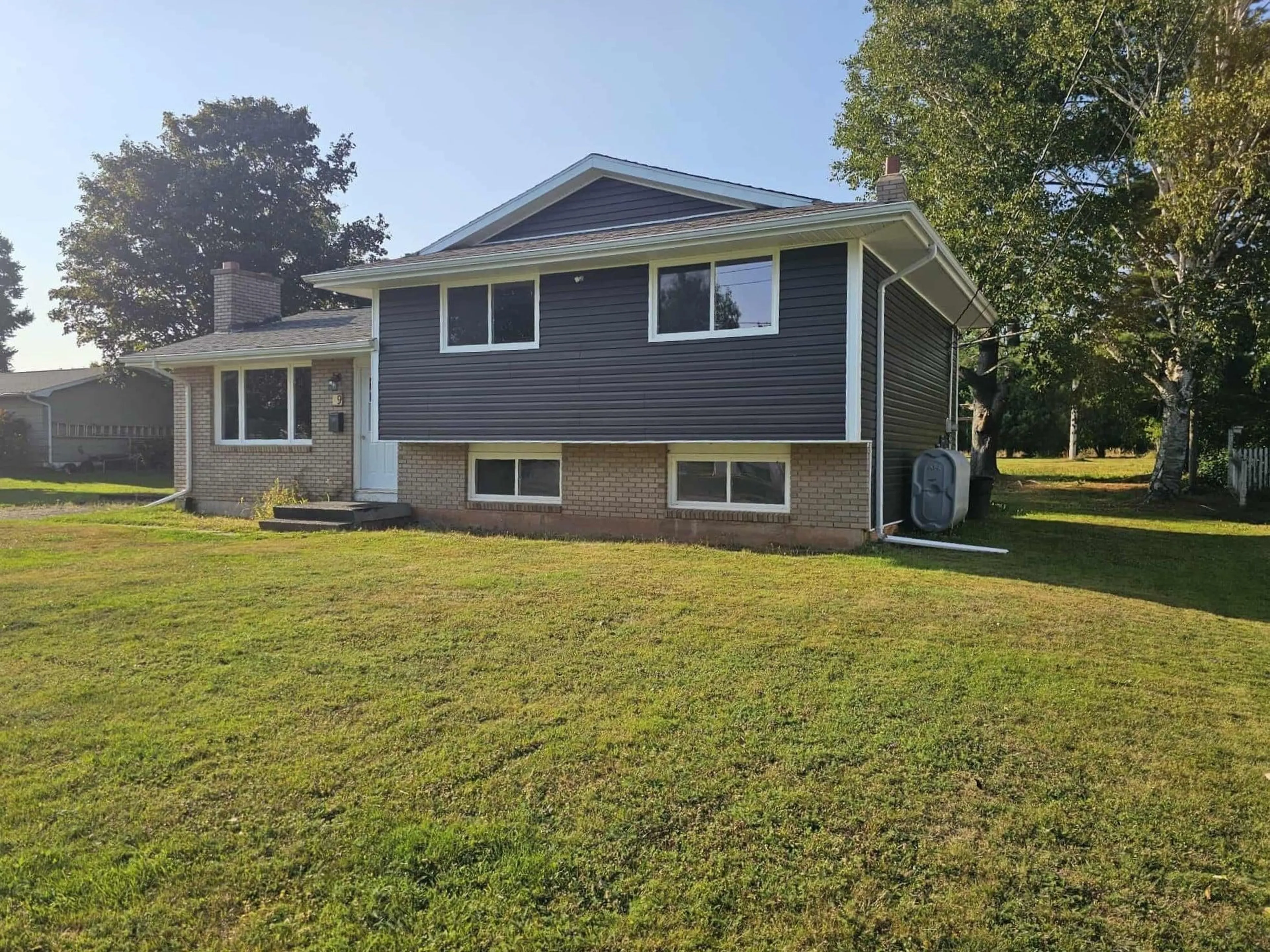 Home with vinyl exterior material, unknown for 9 Windale Dr, Bible Hill Nova Scotia B2N 2X4