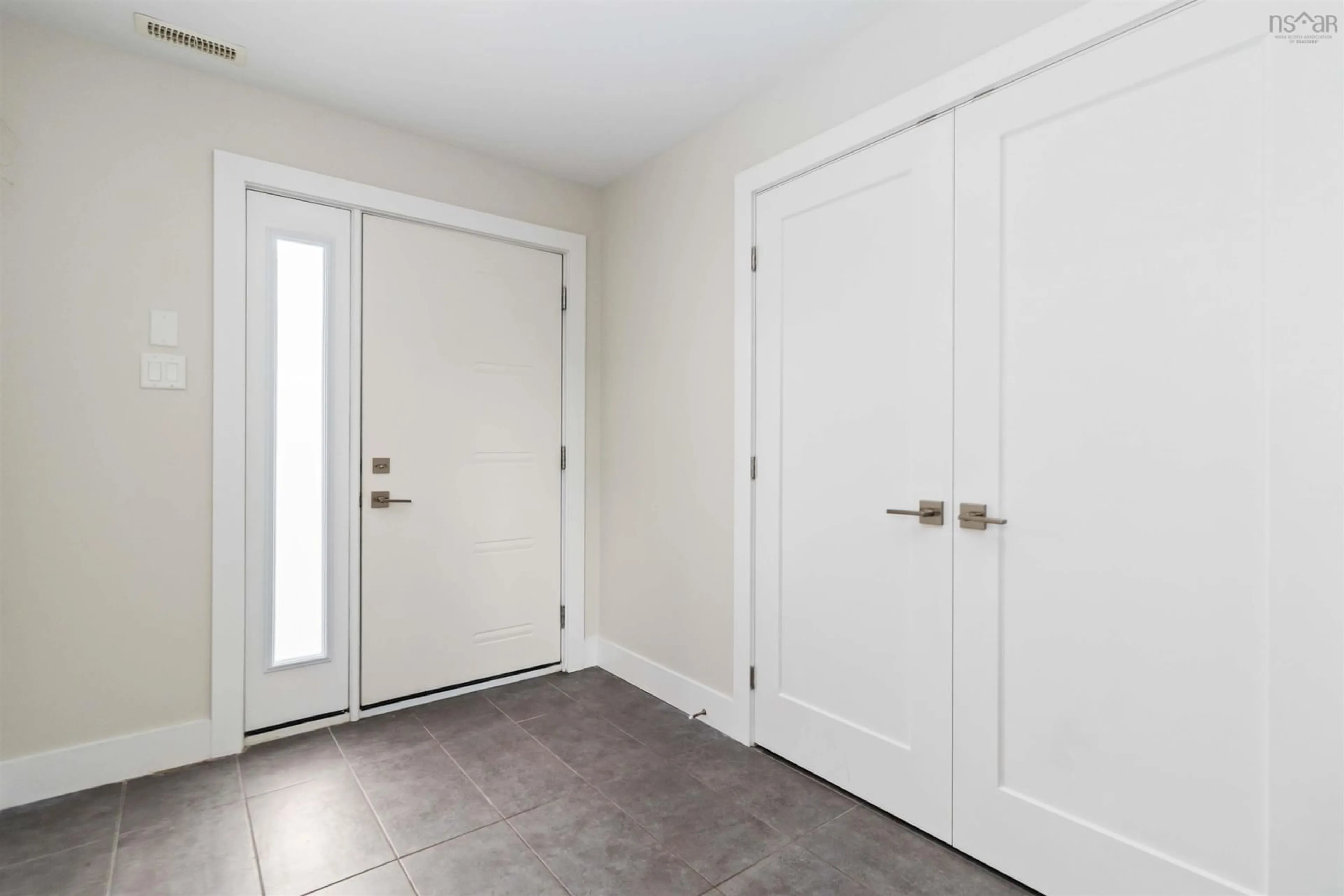 Indoor entryway for 283 Amesbury Gate, Bedford Nova Scotia B4B 0R8