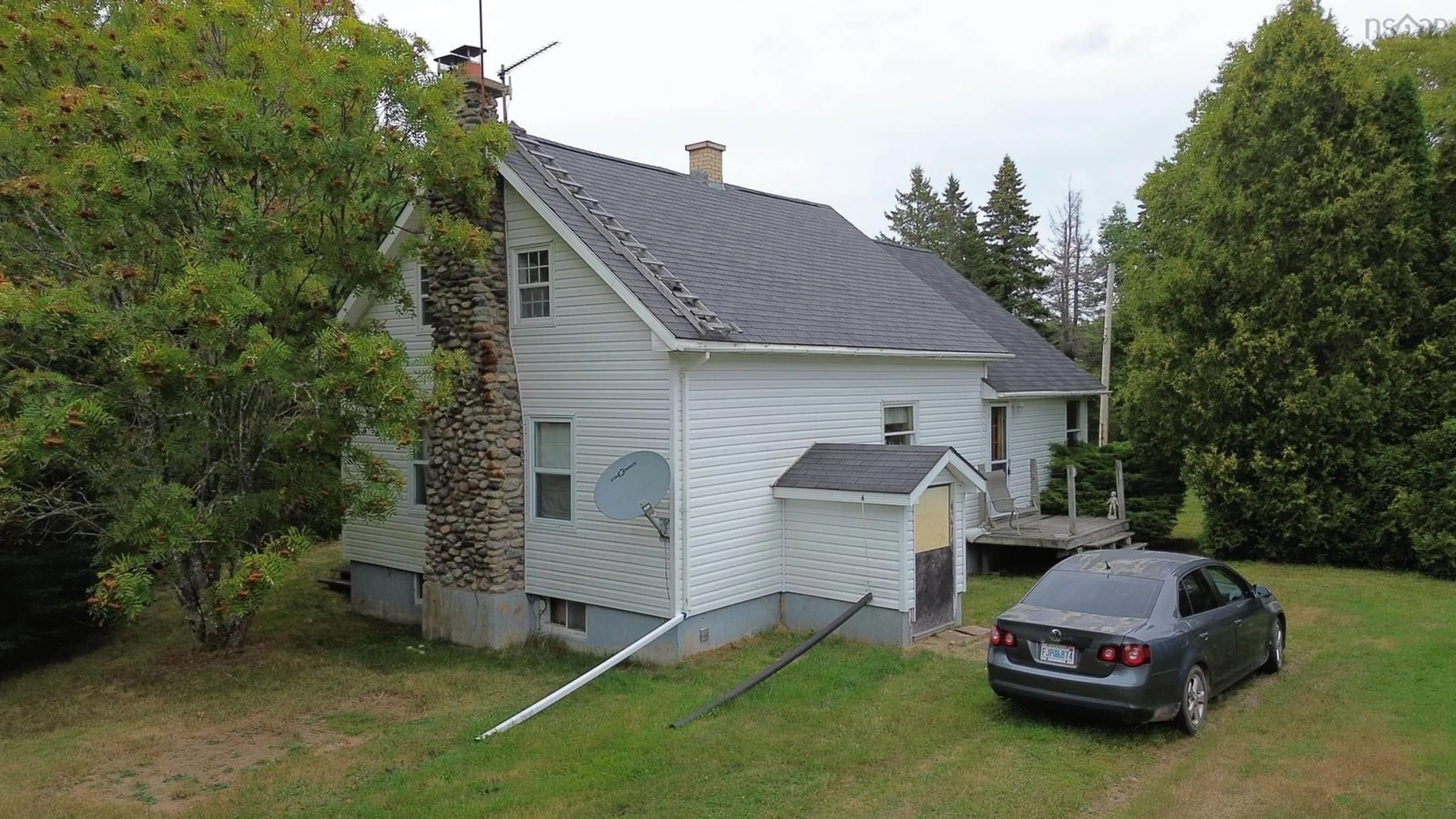 A pic from outside/outdoor area/front of a property/back of a property/a pic from drone, building for 106 Dowling Rd, West Bay Road Nova Scotia B0E 3L0