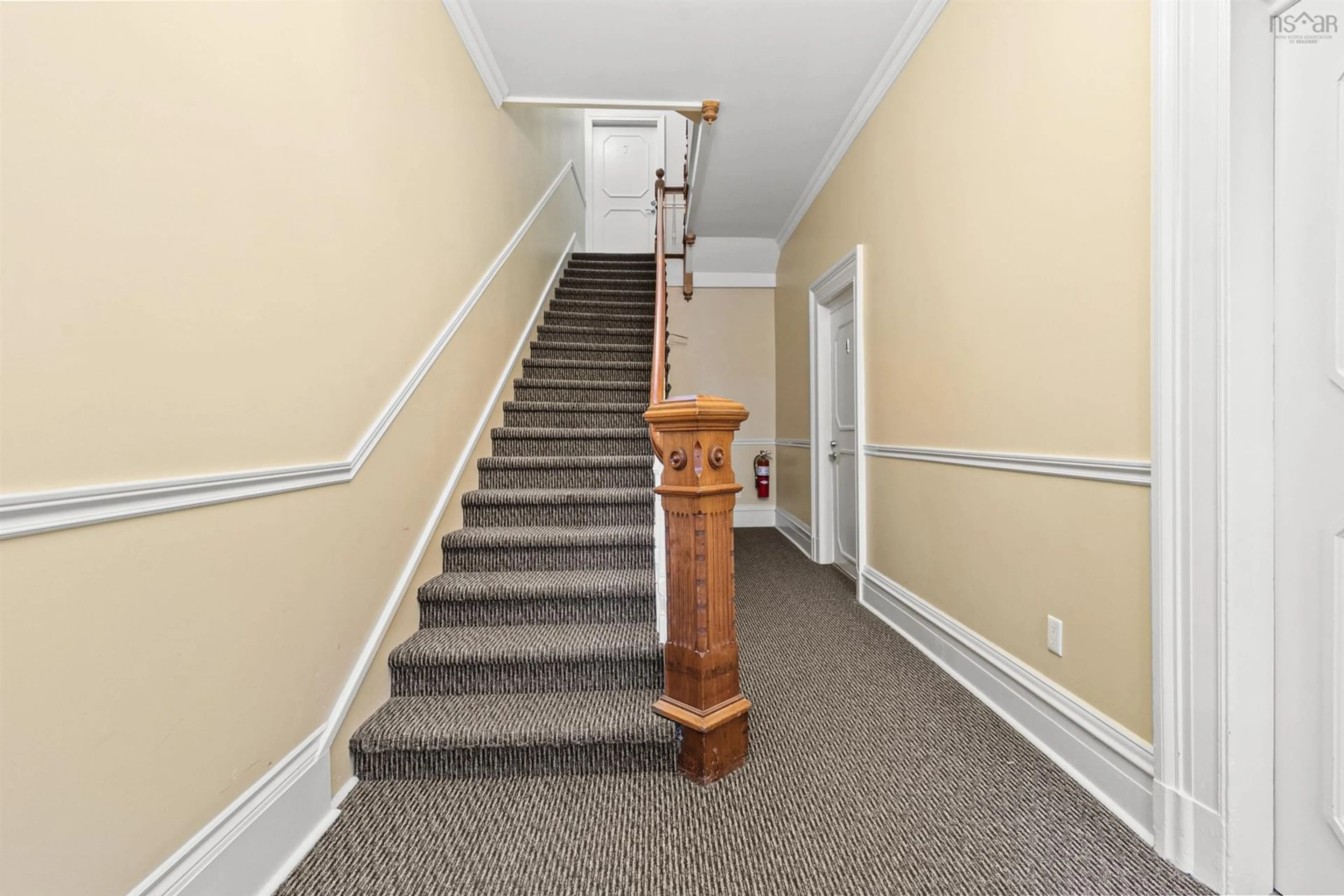 Indoor foyer for 1036 Bland St #4, Halifax Peninsula Nova Scotia B3H 2S8