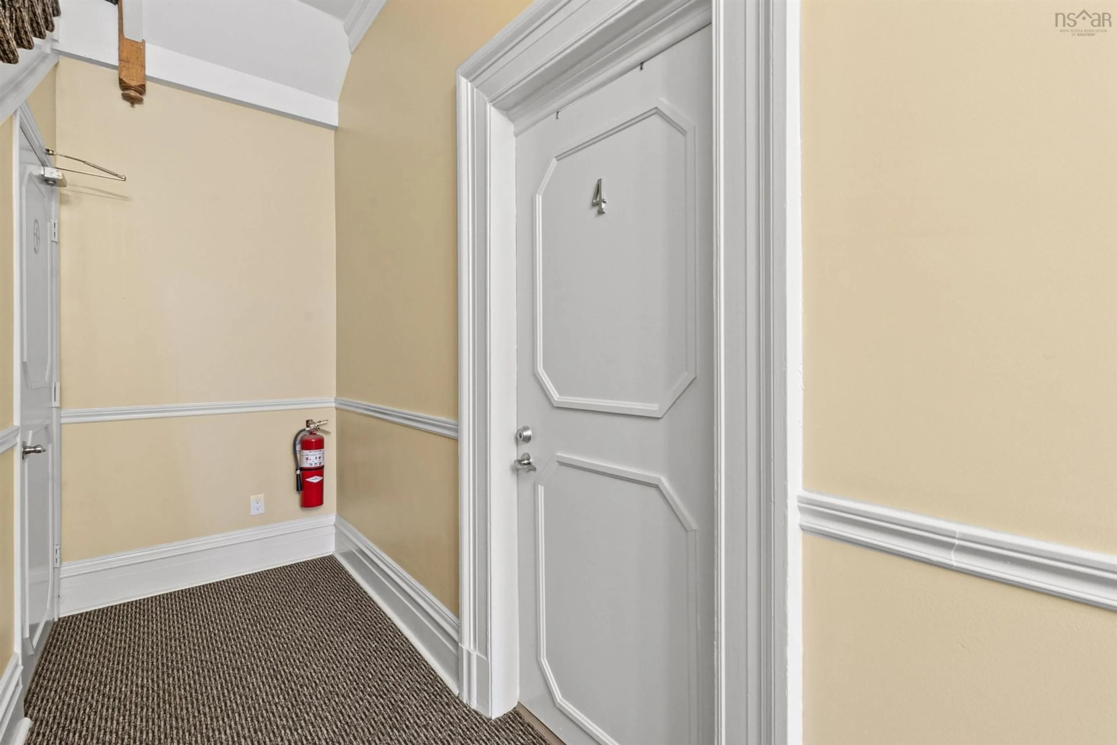Indoor foyer for 1036 Bland St #4, Halifax Peninsula Nova Scotia B3H 2S8