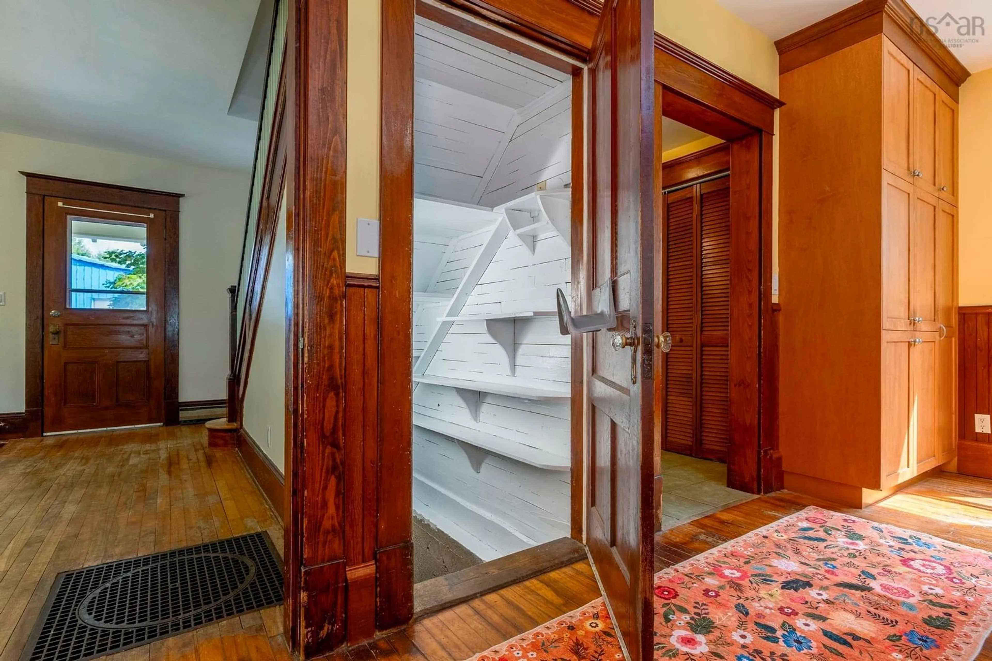 Indoor foyer for 63 Croft Rd, Chester Basin Nova Scotia B0J 1K0