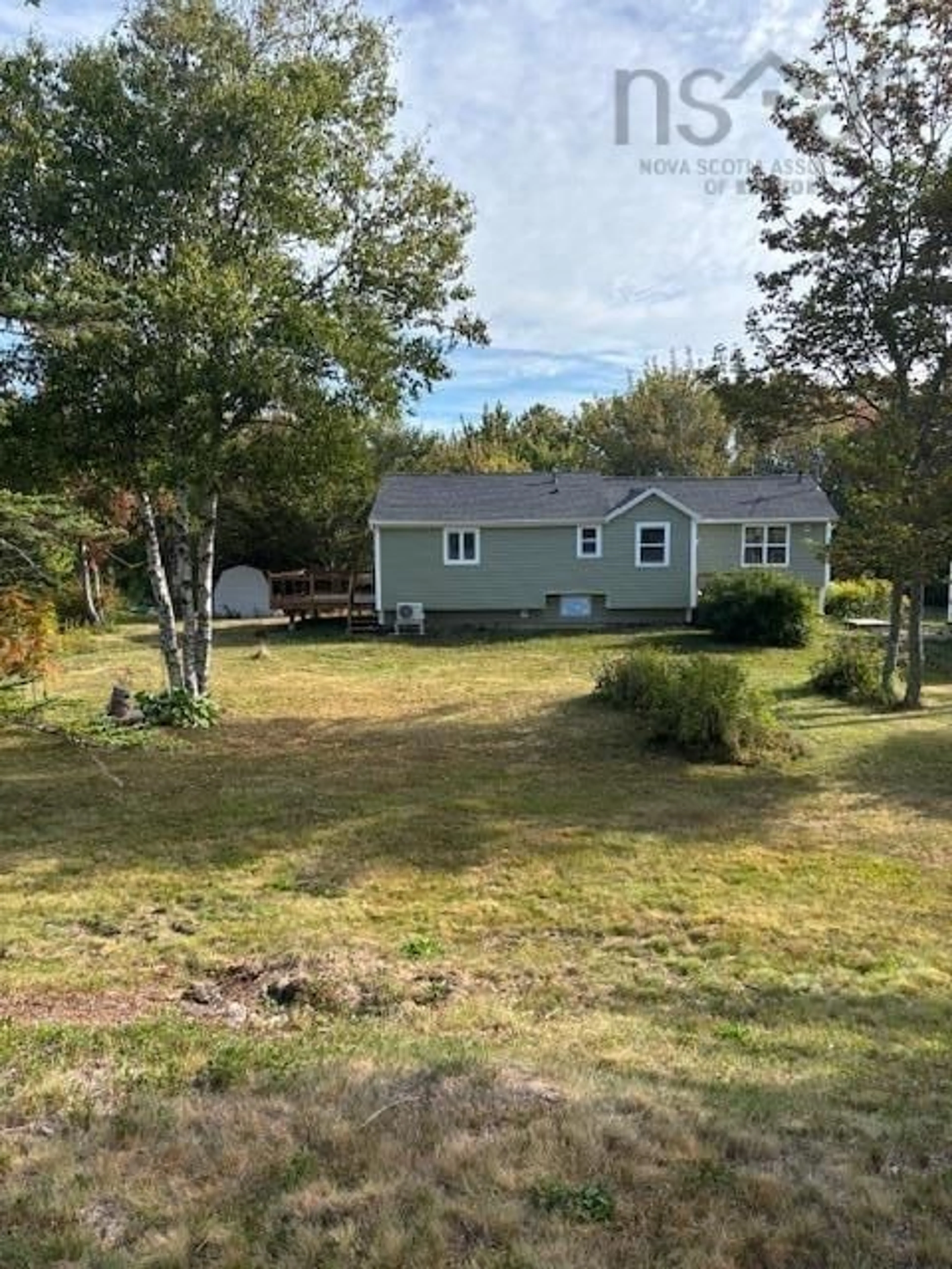A pic from outside/outdoor area/front of a property/back of a property/a pic from drone, unknown for 952 West Halls Harbour Rd, Halls Harbour Nova Scotia B0P 1J0