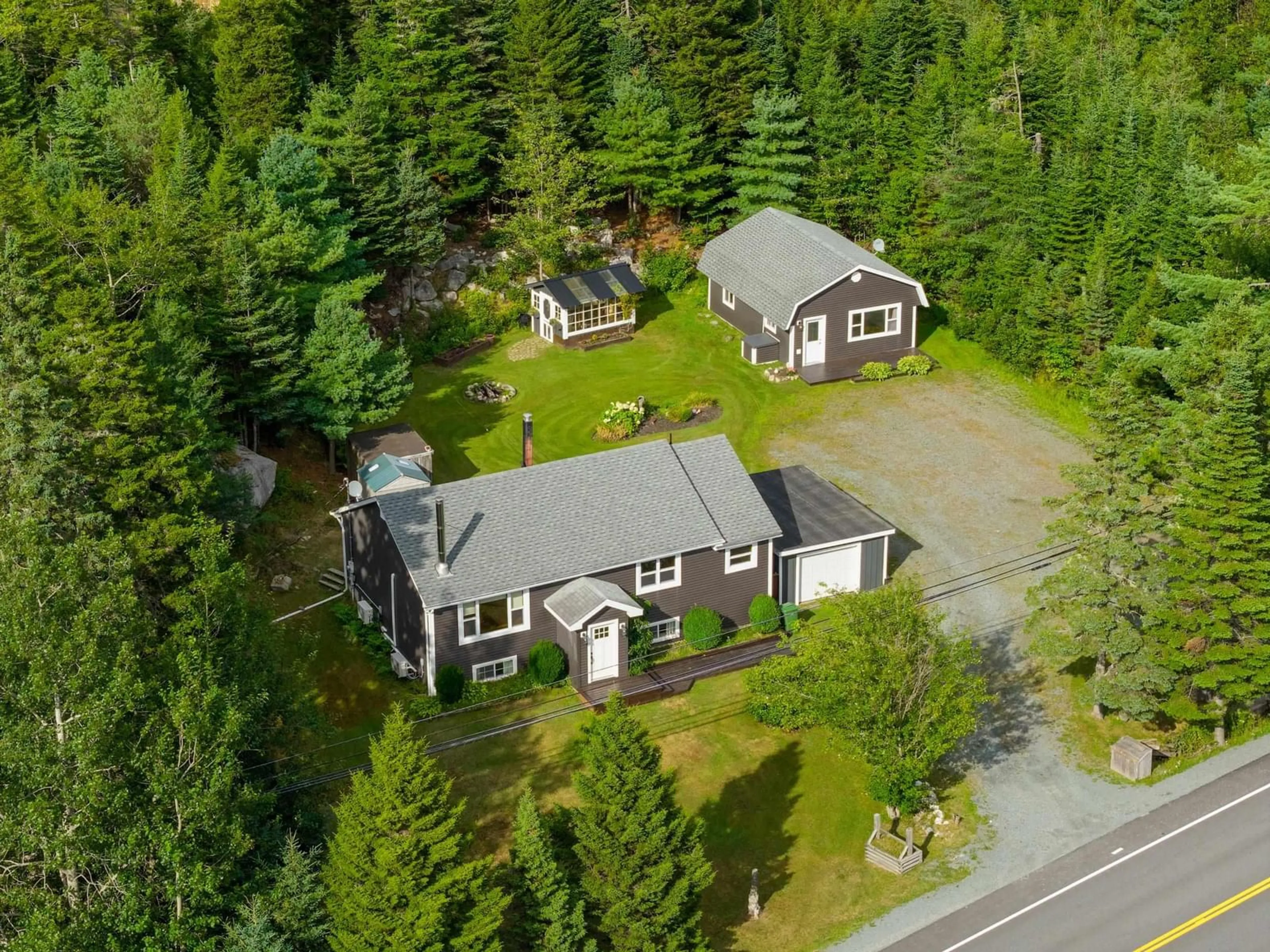 A pic from outside/outdoor area/front of a property/back of a property/a pic from drone, unknown for 9513 Highway 7, Head Of Jeddore Nova Scotia B0J 2L0