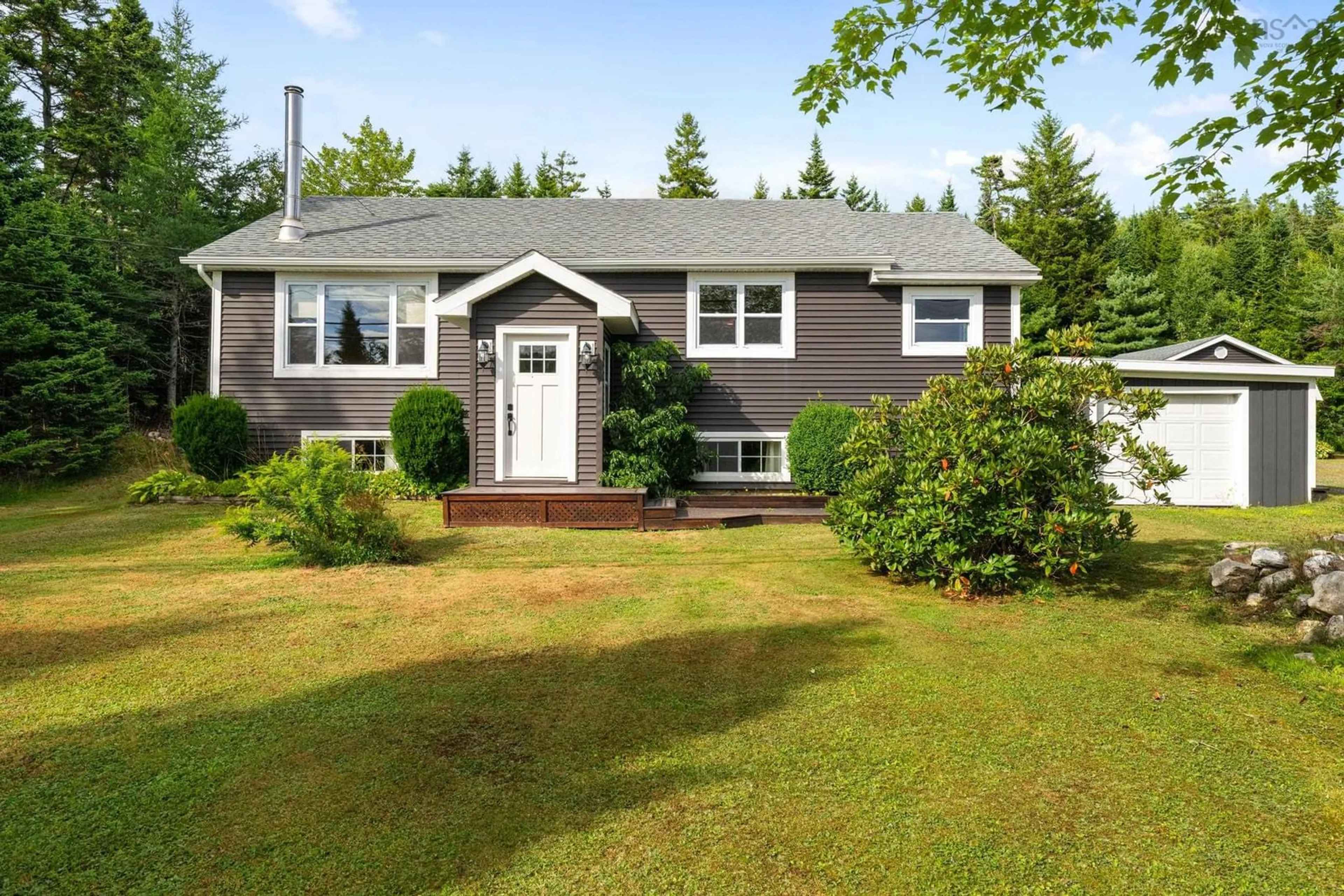 Home with vinyl exterior material, street for 9513 Highway 7, Head Of Jeddore Nova Scotia B0J 2L0