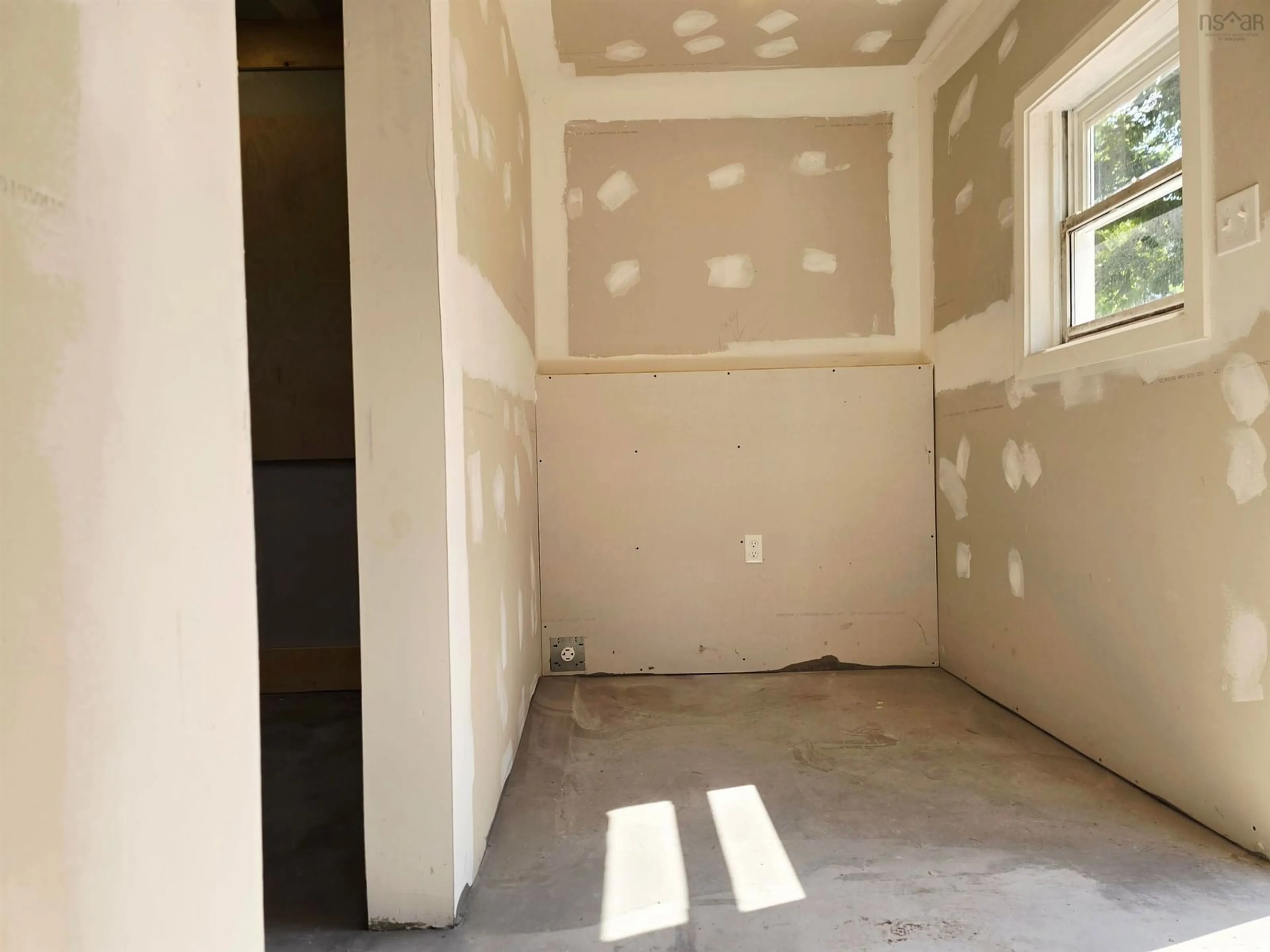 A pic of a room for 55 Bridge Ave, Stellarton Nova Scotia B0K 1S0