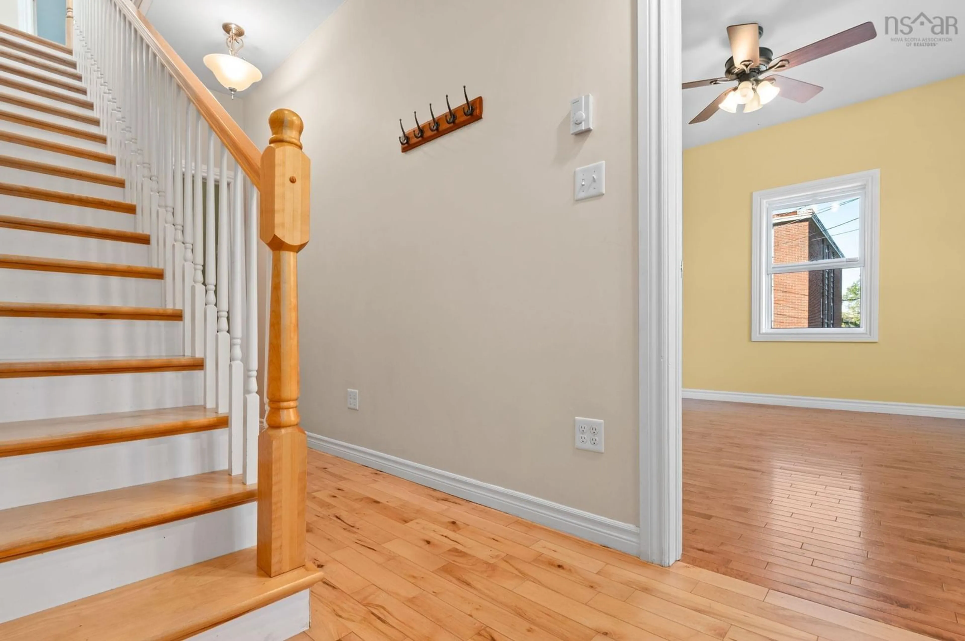 Indoor entryway for 48 Irving St, Woodside Nova Scotia B2W 1K2