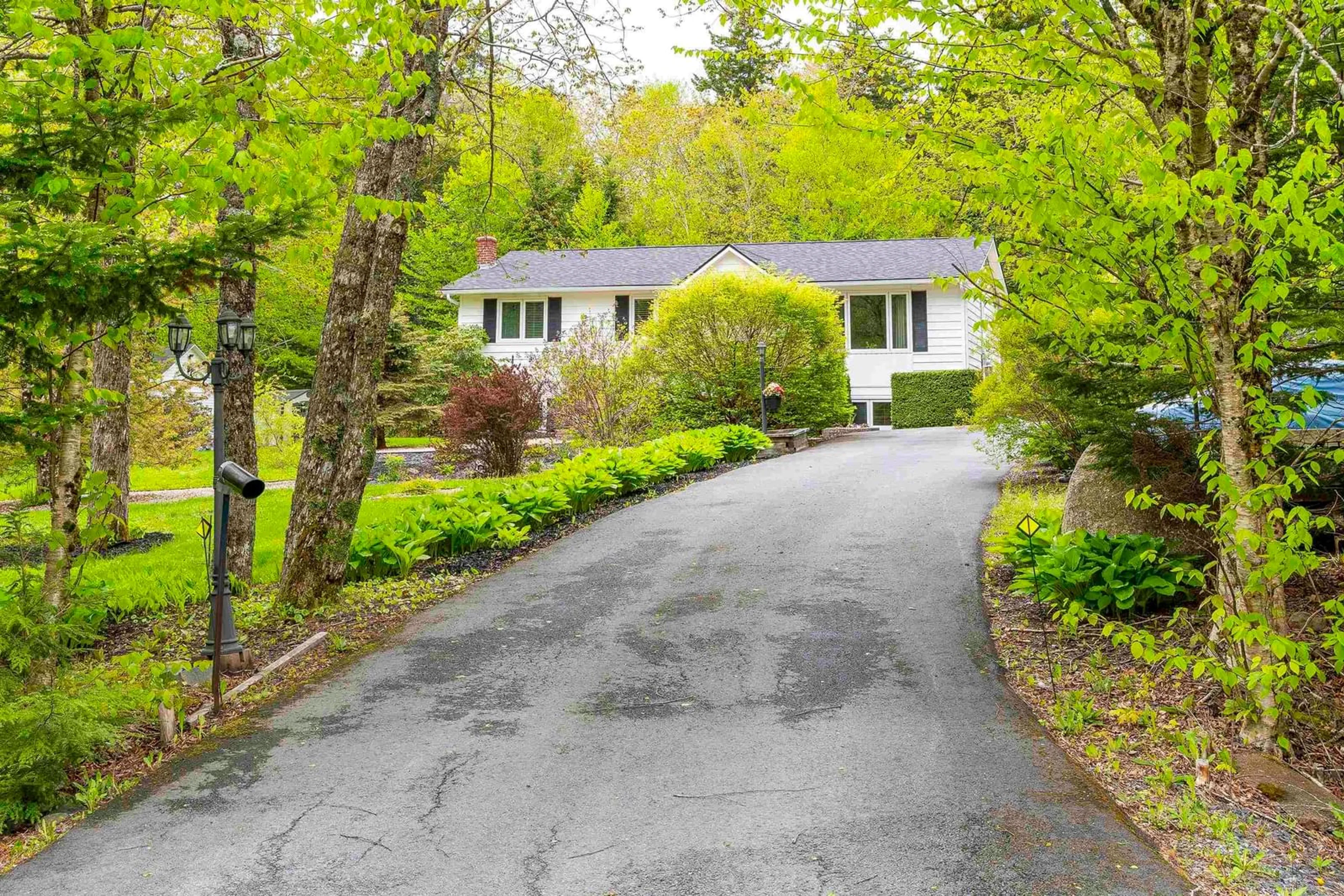 Unknown for 20 Kipawa Cres, Hammonds Plains Nova Scotia B4B 1N2