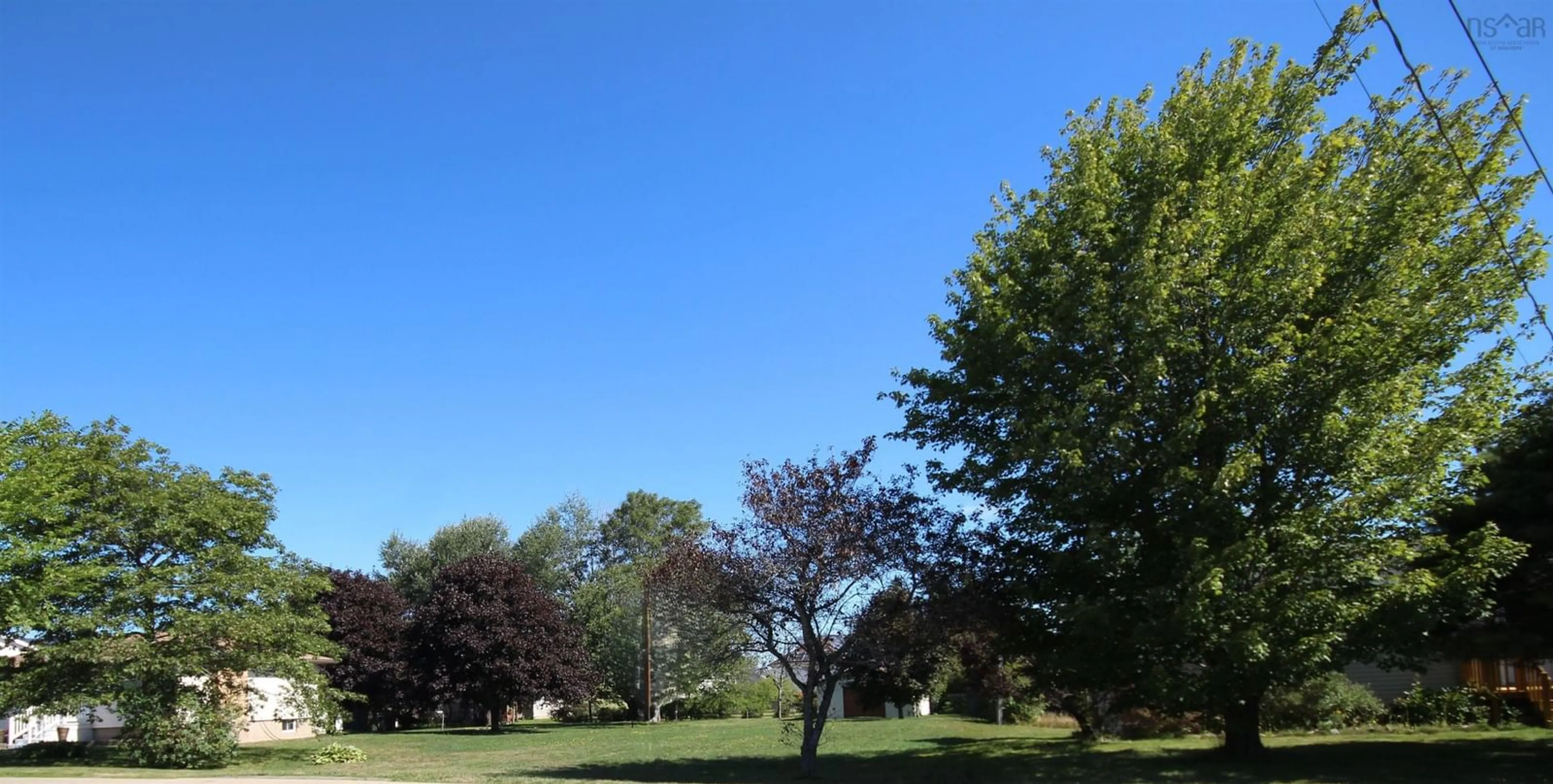 Blurry image for 304 Astral Dr, Cole Harbour Nova Scotia B2V 1B8