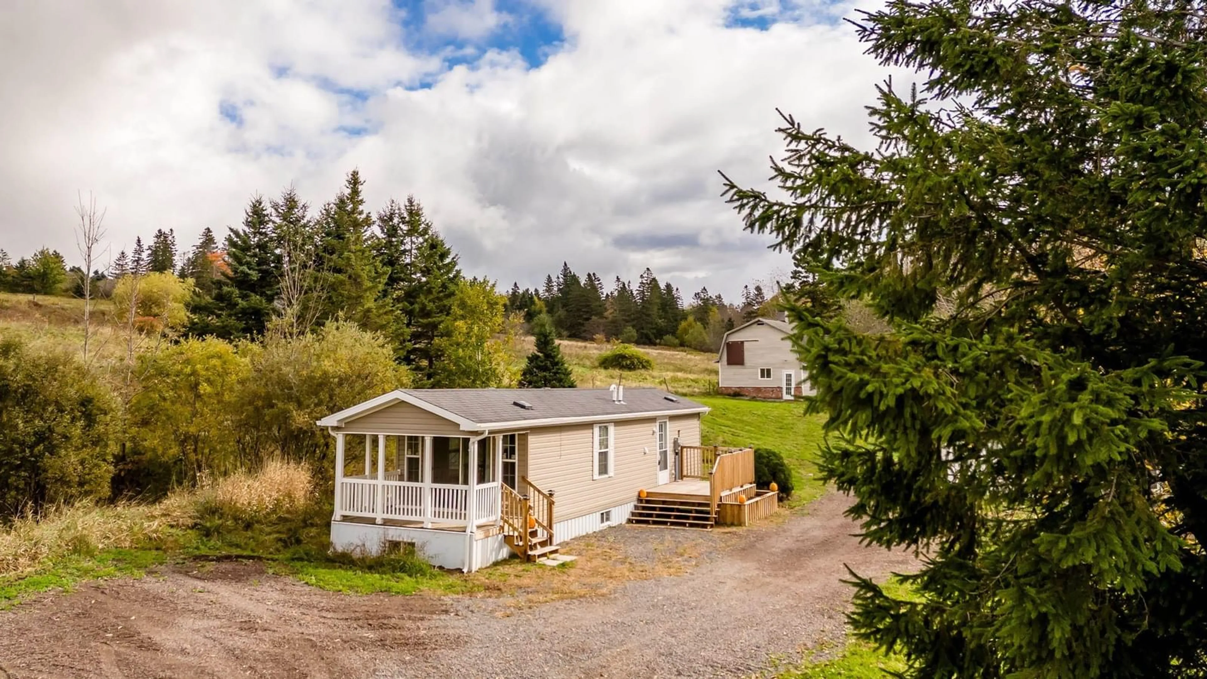 A pic from outside/outdoor area/front of a property/back of a property/a pic from drone, water/lake/river/ocean view for 912 Ruggles Rd, Spa Springs Nova Scotia B0P 1R0