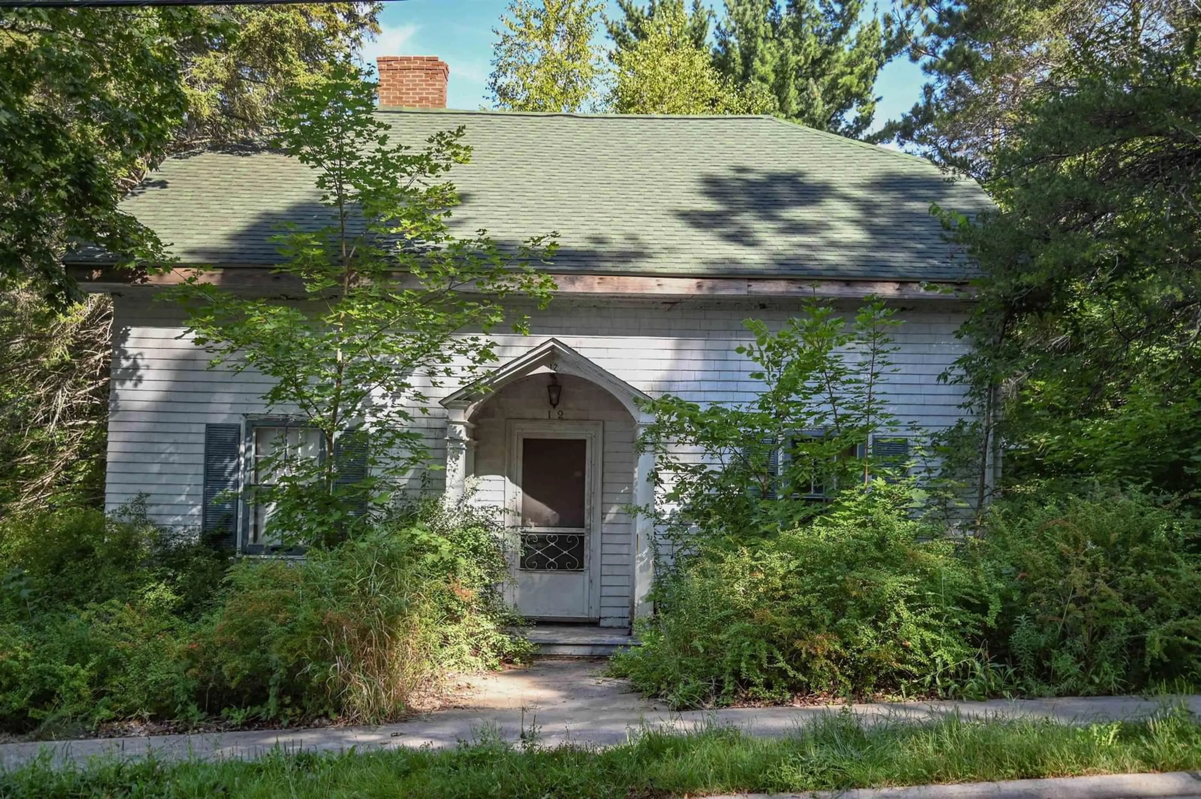 Unknown for 12 King St, Wolfville Nova Scotia B4P 1K3
