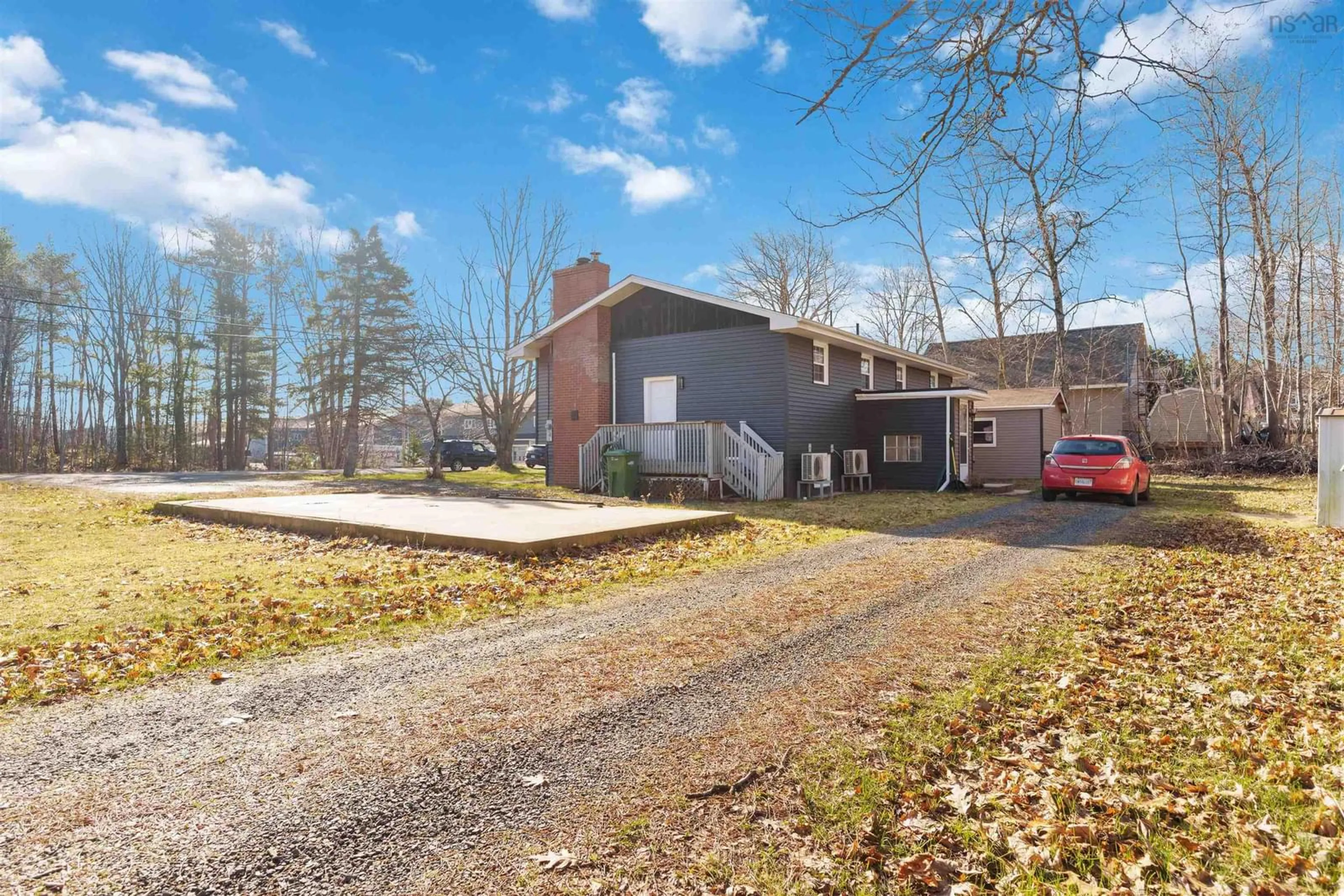 A pic from outside/outdoor area/front of a property/back of a property/a pic from drone, street for 1586 Webster St, Coldbrook Nova Scotia B4R 1A2