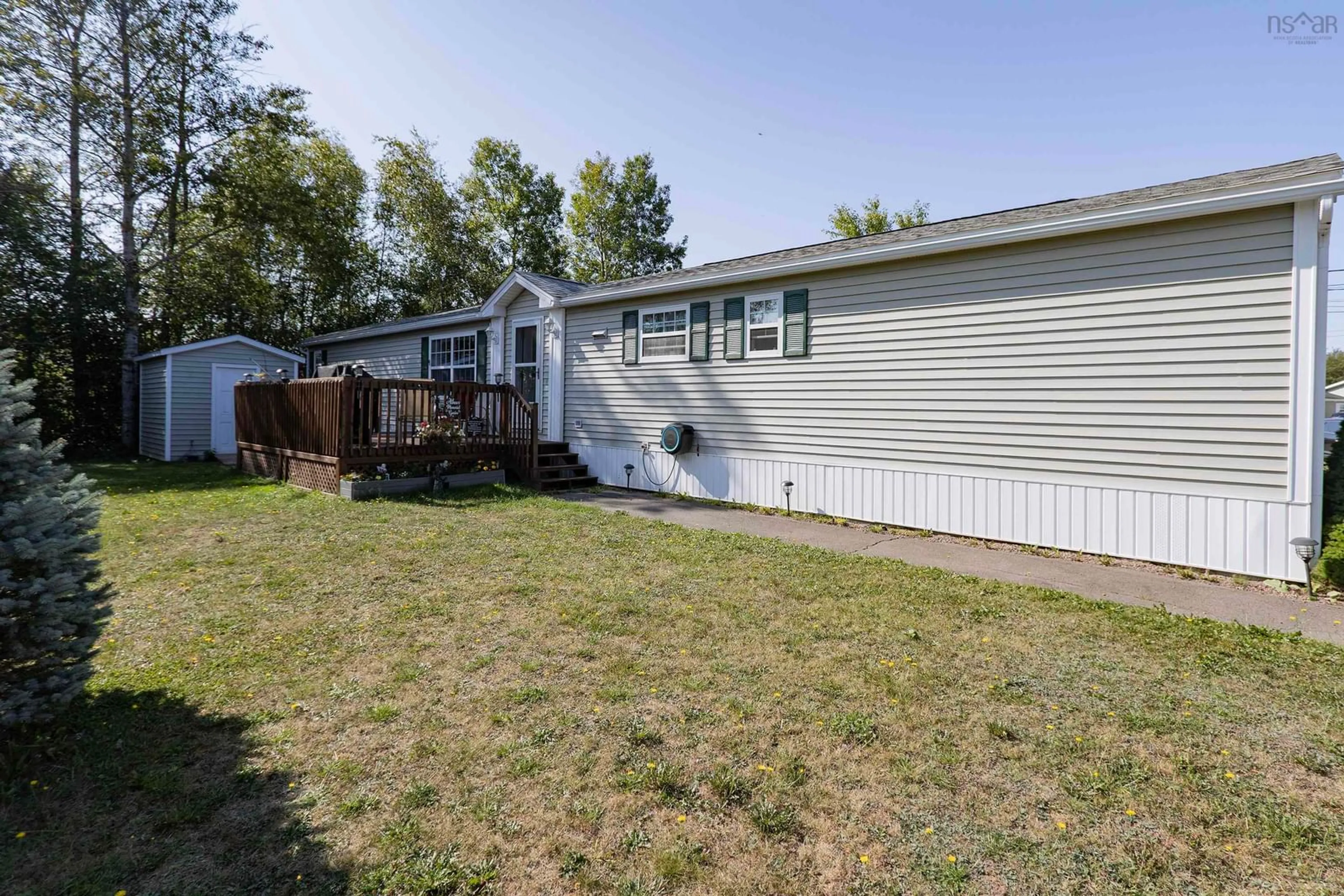 Home with vinyl exterior material, unknown for 51 Pinehurst St, Amherst Nova Scotia B4H 4X5