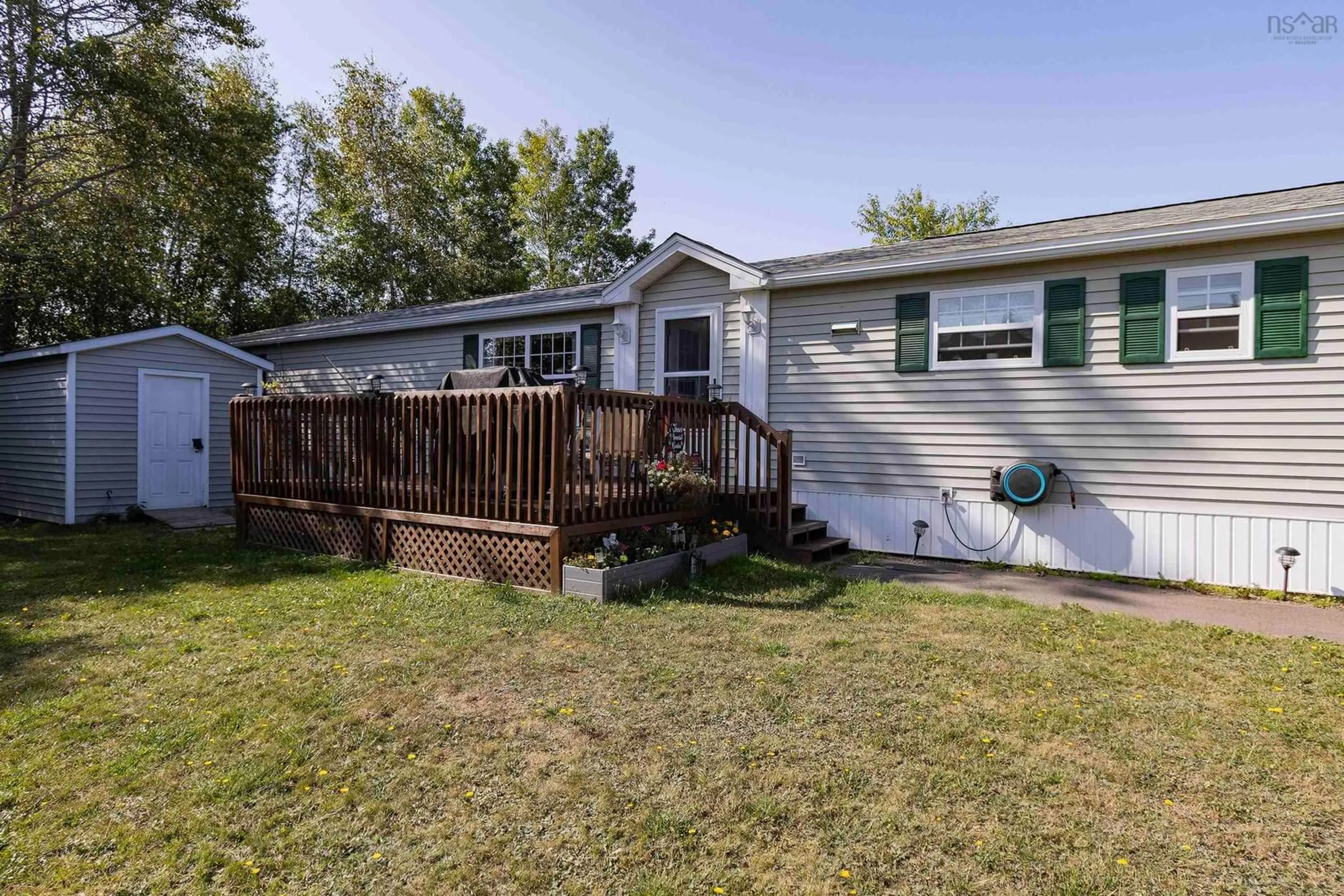 Home with vinyl exterior material, unknown for 51 Pinehurst St, Amherst Nova Scotia B4H 4X5