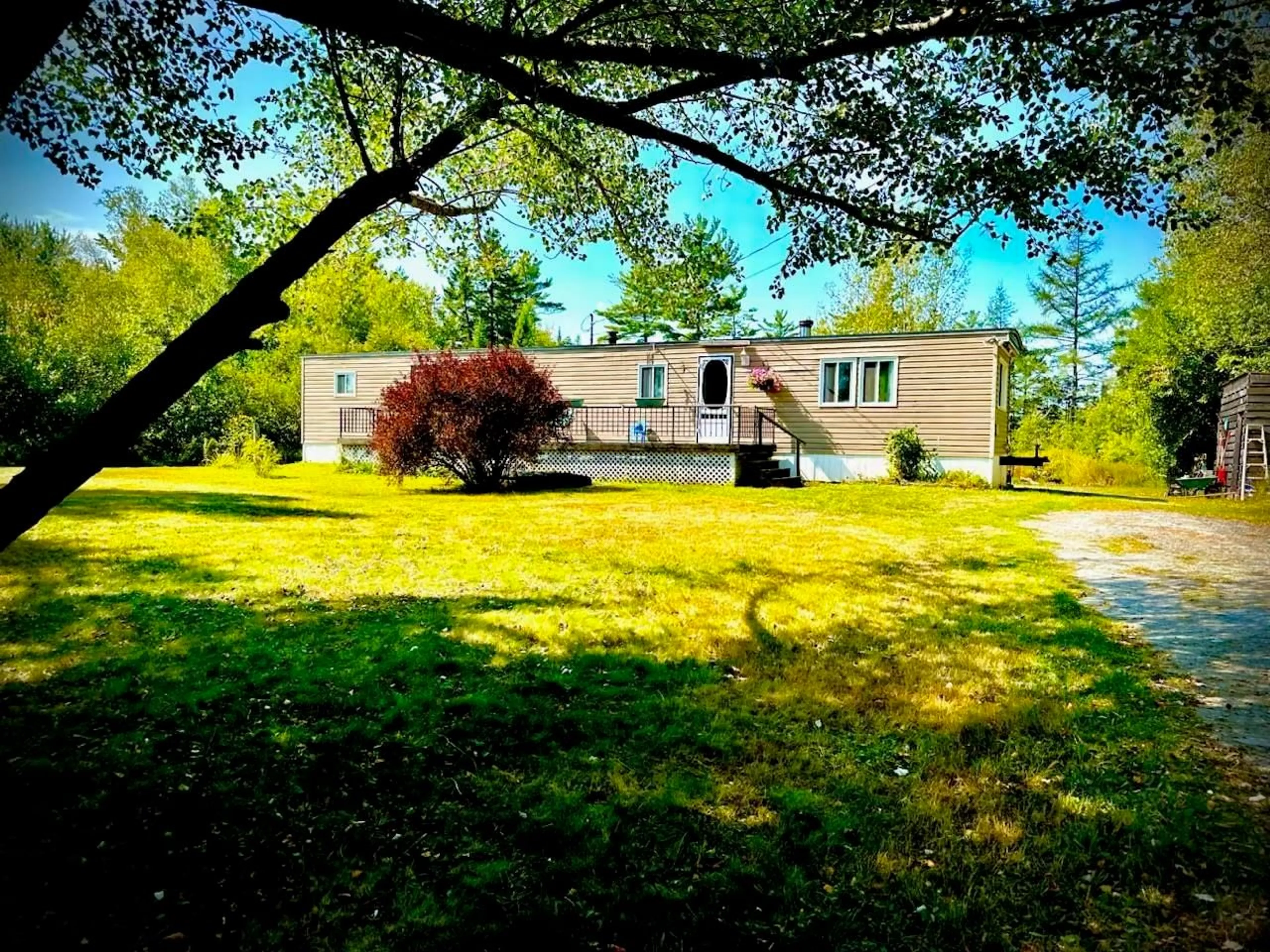 A pic from outside/outdoor area/front of a property/back of a property/a pic from drone, water/lake/river/ocean view for 7571 Highway 354, North Noel Road Nova Scotia B0N 1T0