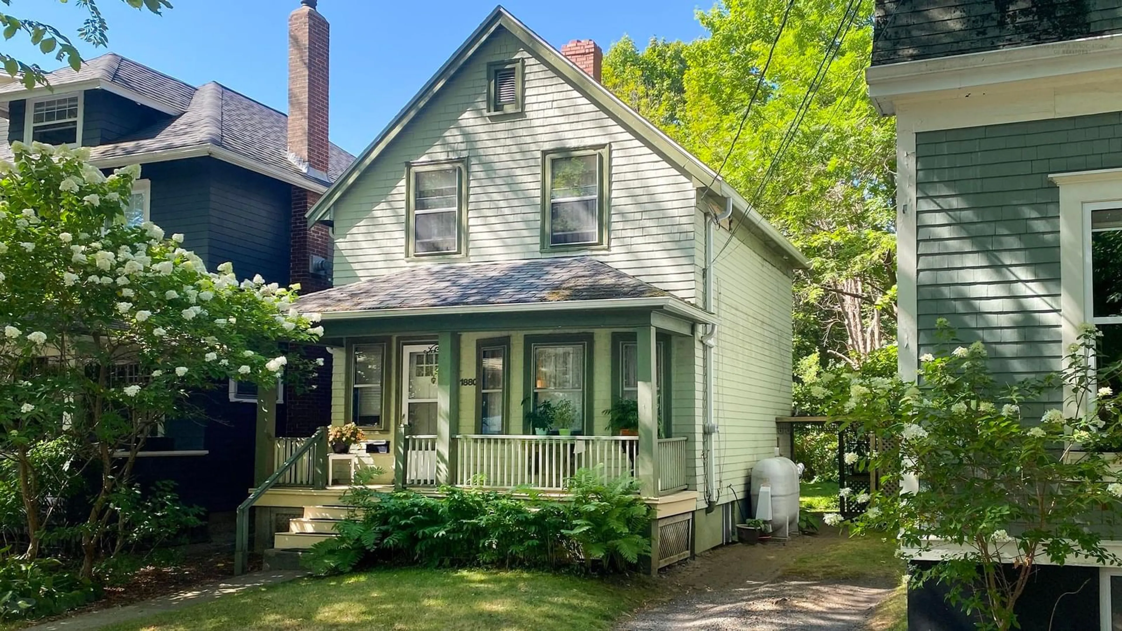 Unknown for 1880 Garden St, Halifax Nova Scotia B3H 3R6