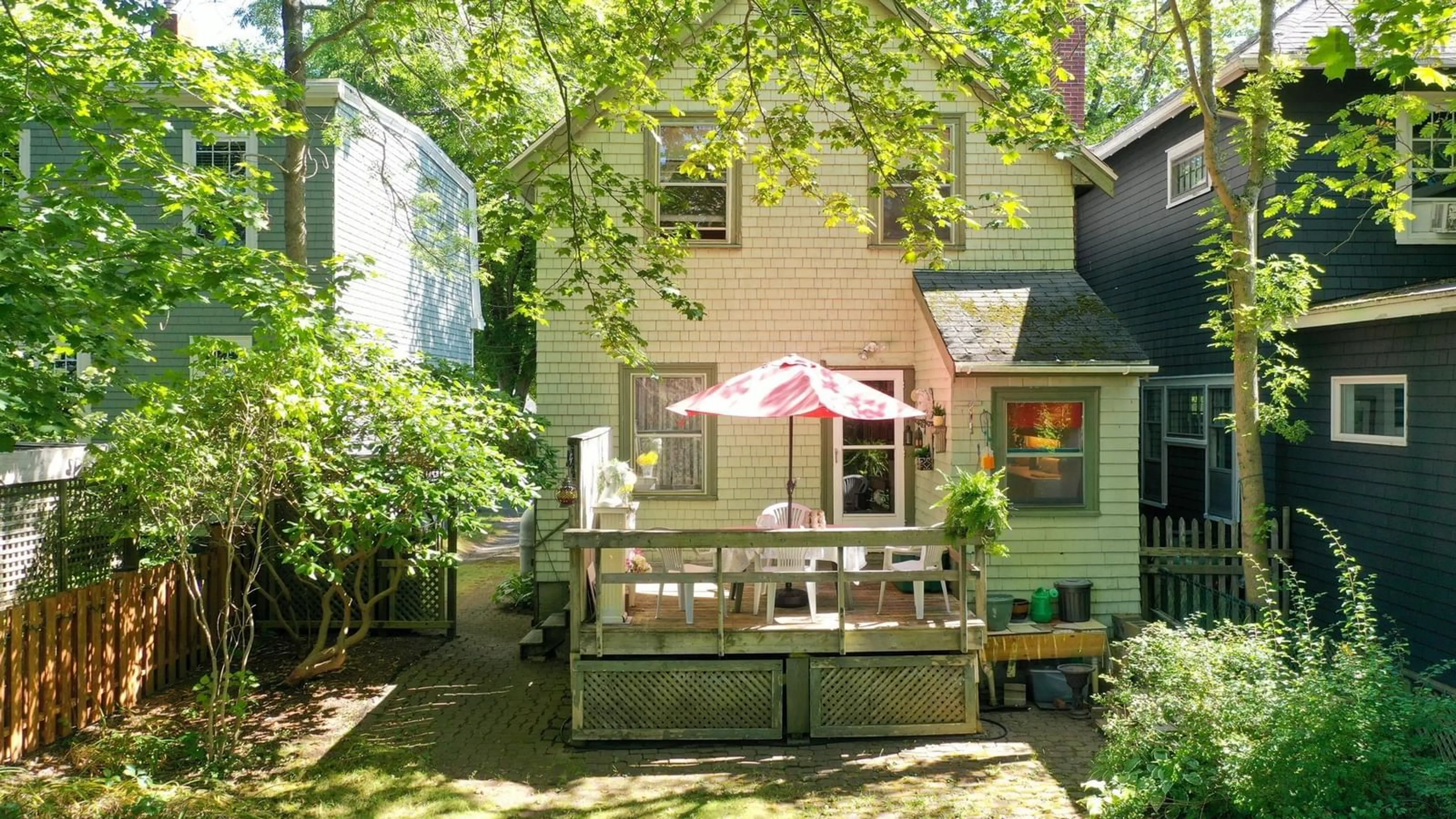 Patio, street for 1880 Garden St, Halifax Nova Scotia B3H 3R6