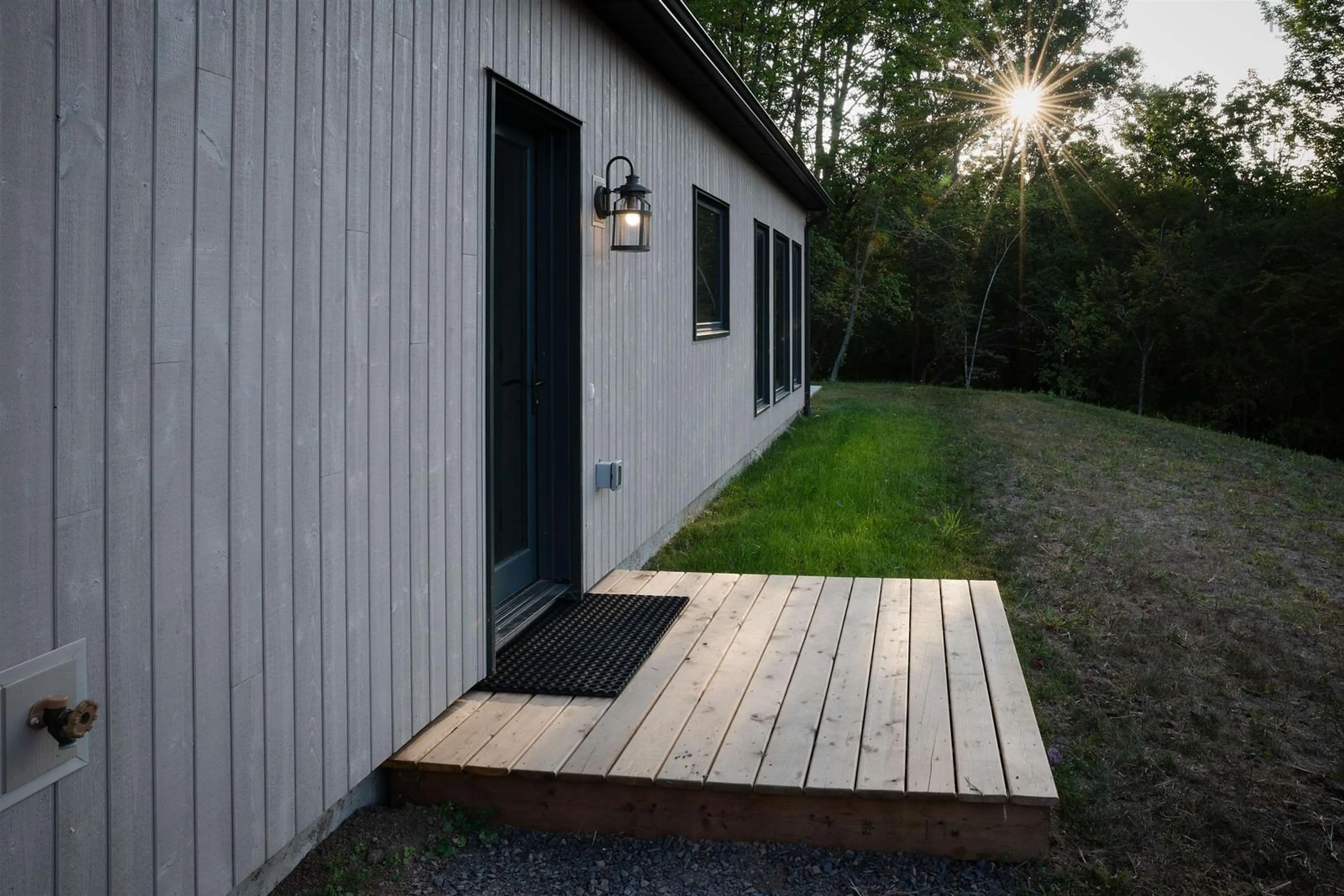 Patio, street for 800 Bluff Rd, Lockhartville Nova Scotia B0P 1H0