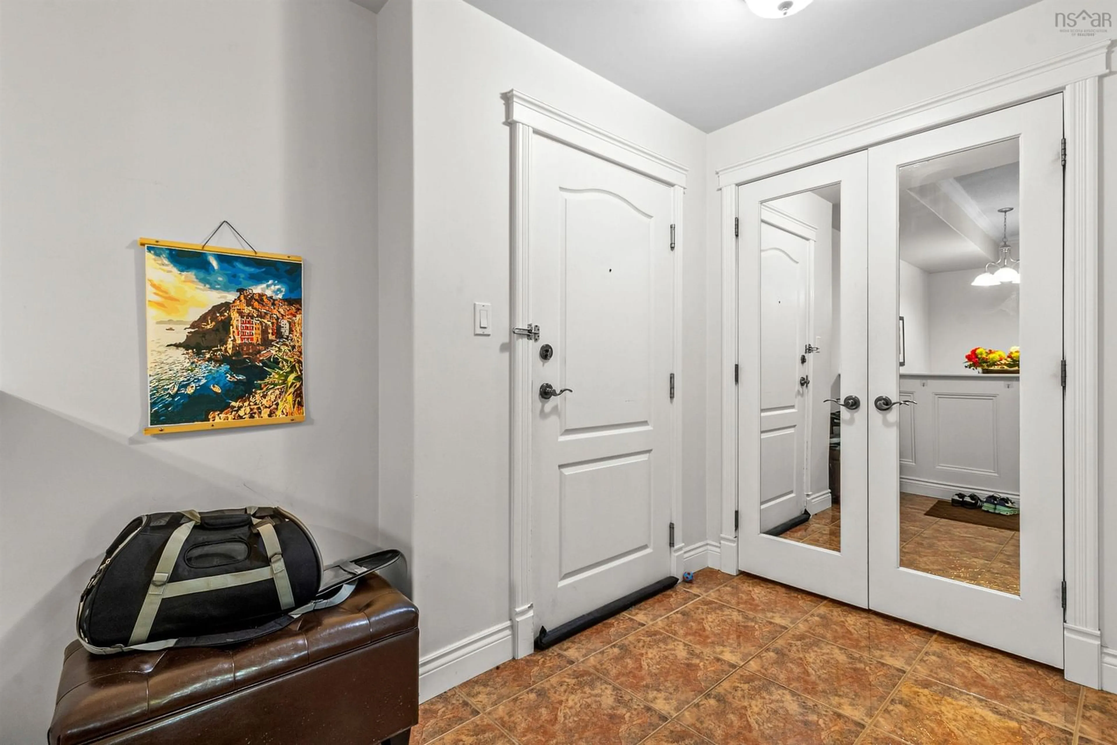 Indoor entryway for 5523 Inglis St #303, Halifax Nova Scotia B3H 1J9