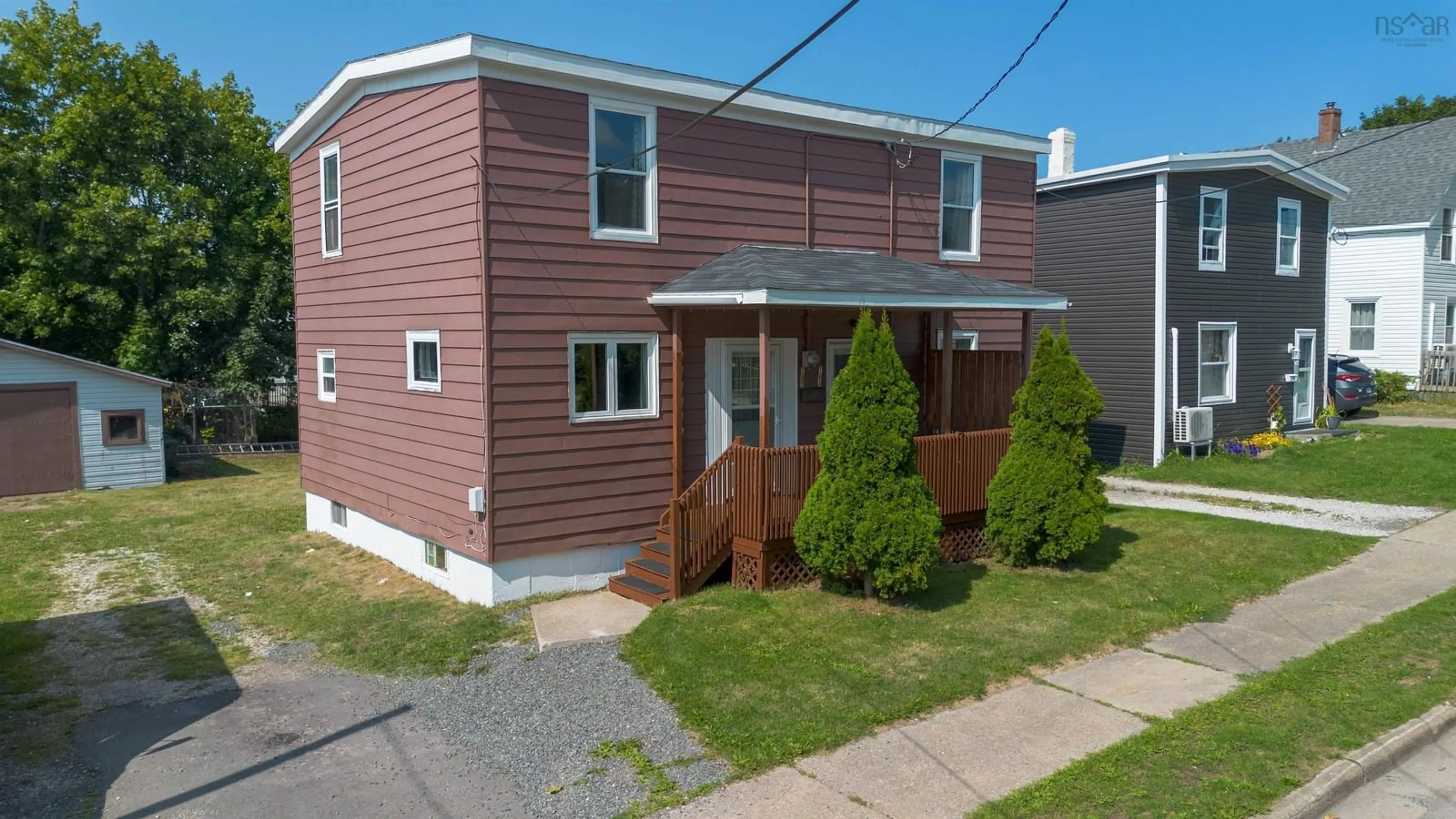 Unknown for 192-194 Gatacre St, Sydney Nova Scotia B1N 1Z2