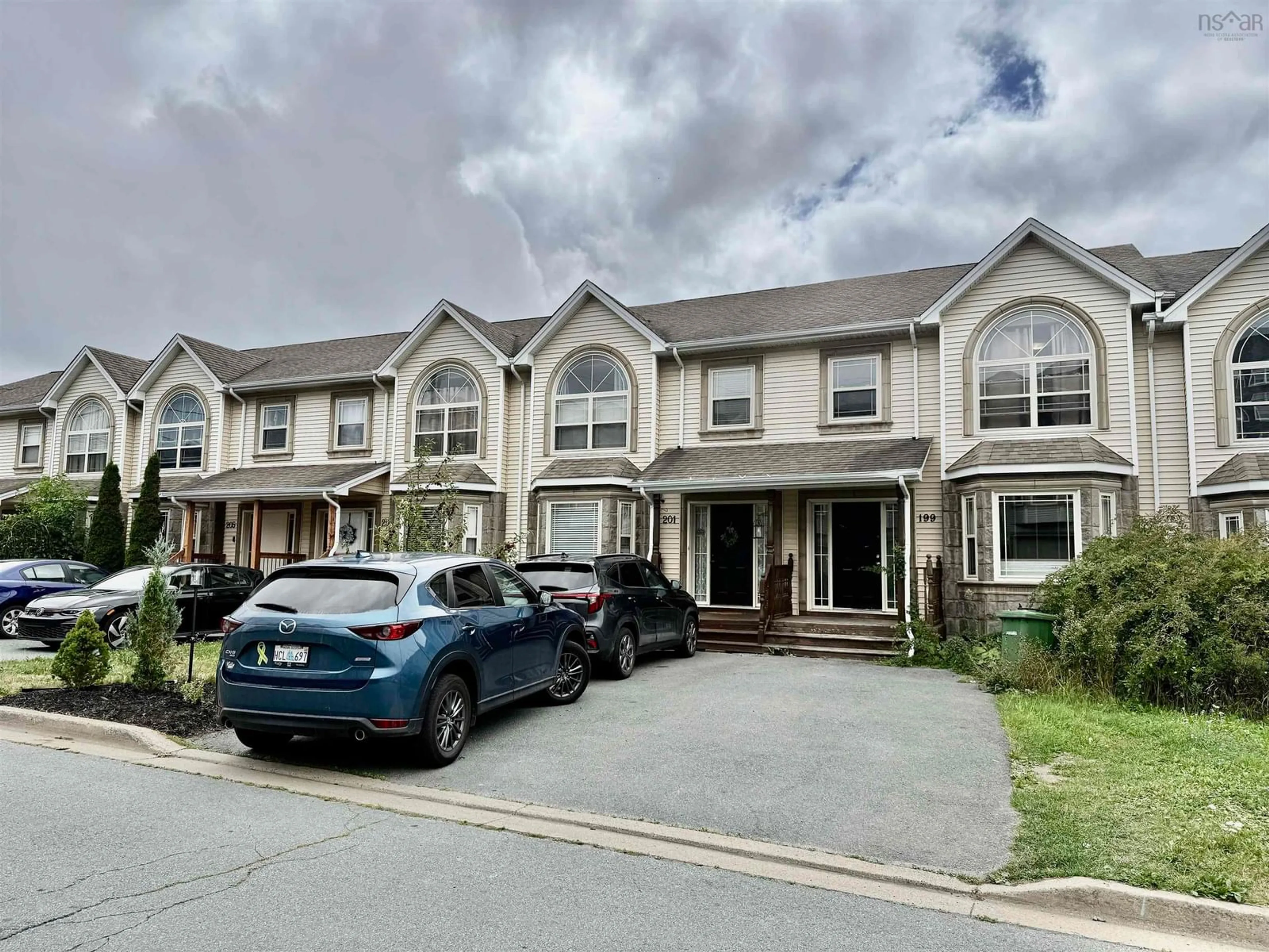 A pic from outside/outdoor area/front of a property/back of a property/a pic from drone, street for 201 Nadia Dr, Dartmouth Nova Scotia B3A 0B1