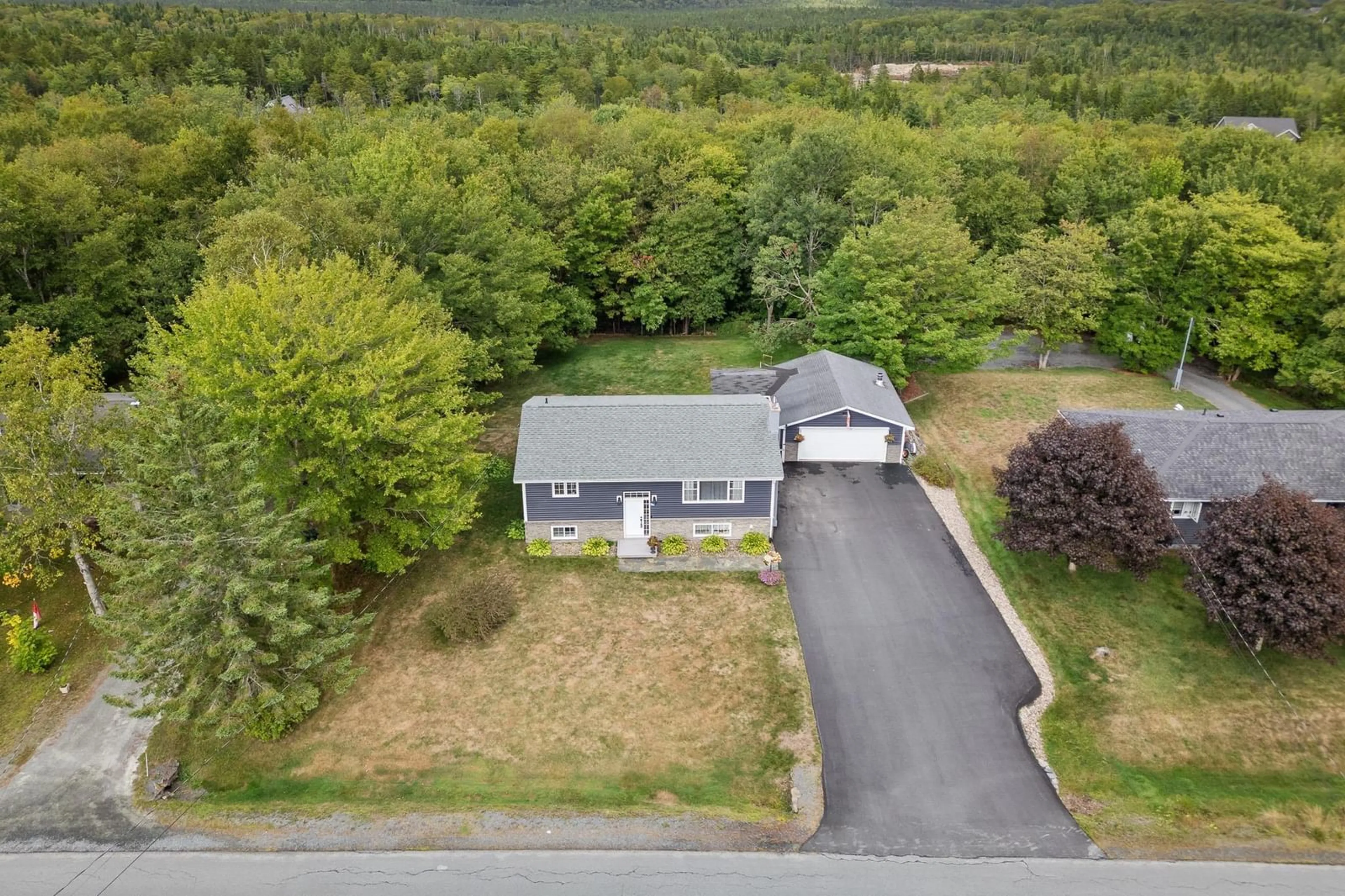 A pic from outside/outdoor area/front of a property/back of a property/a pic from drone, street for 36 Rockwell Dr, Mount Uniacke Nova Scotia B0N 1Z0